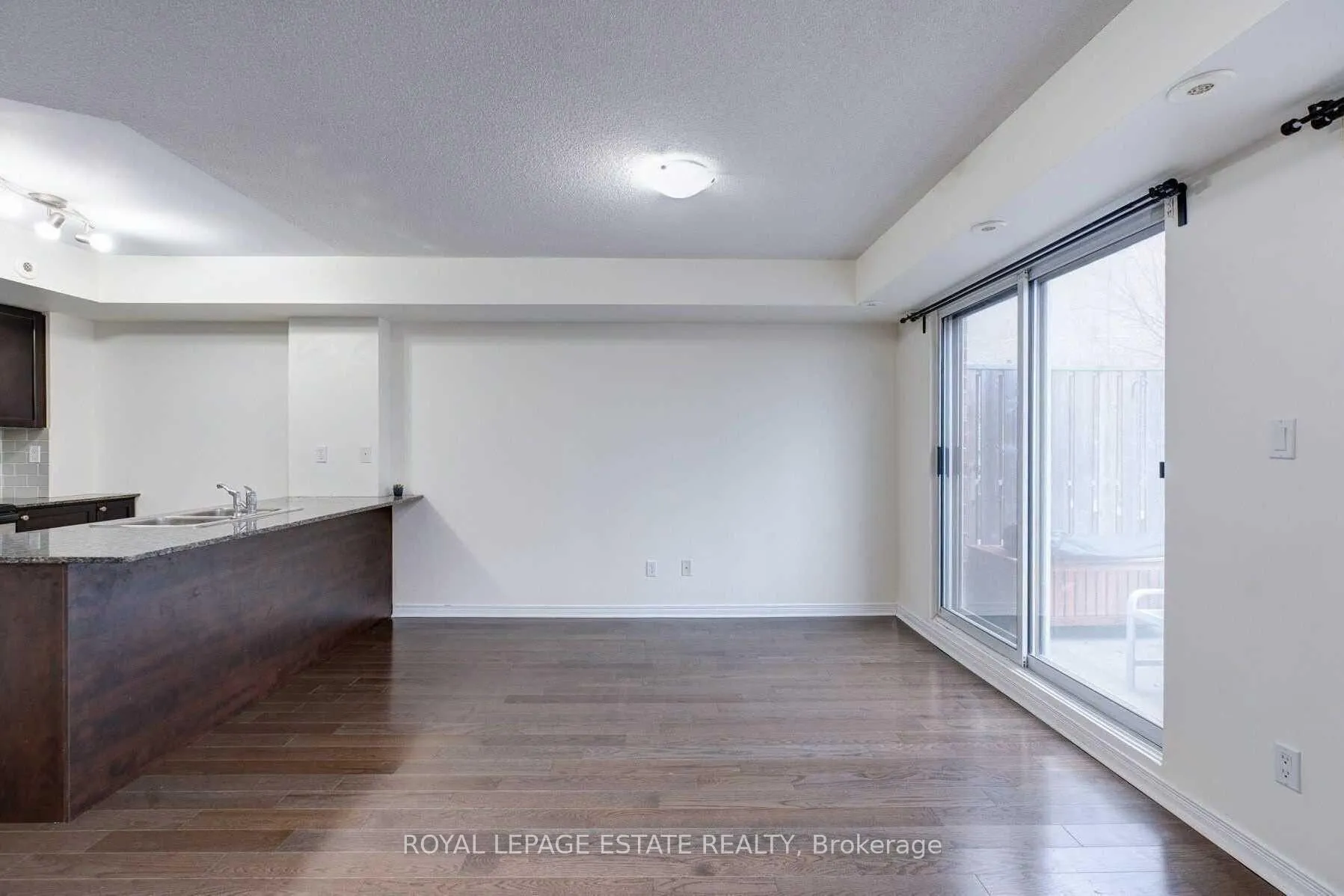 Photo 6 of Unit 123, 20 Elsie Lane, Toronto, Dovercourt-Wallace Emerson-Junction — HOMEH
