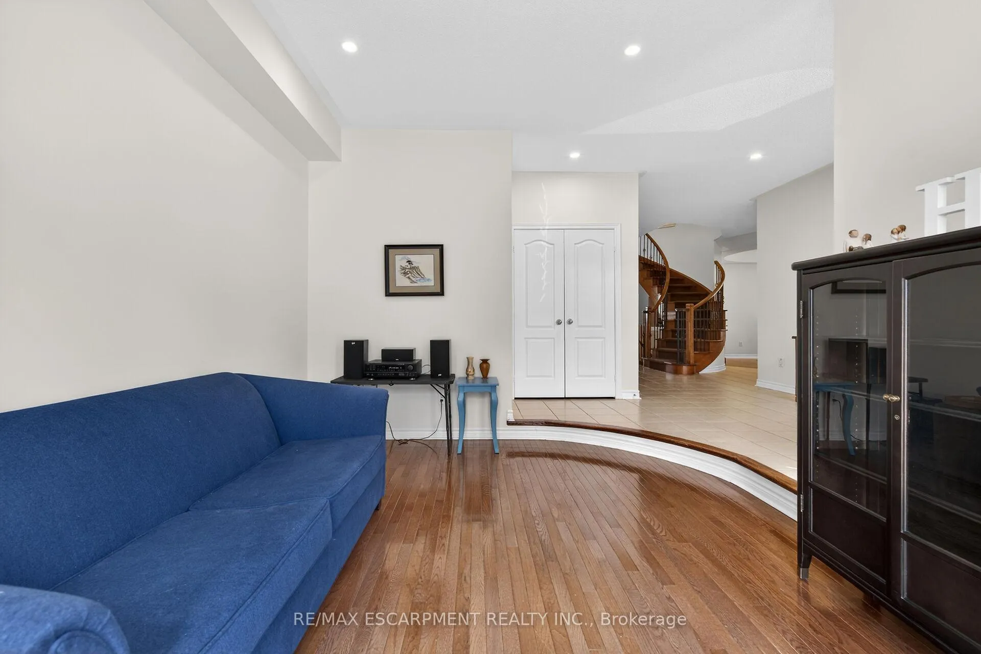 Photo 20 of 2431 Castlebrook Road, Oakville, Westmount — HOMEH