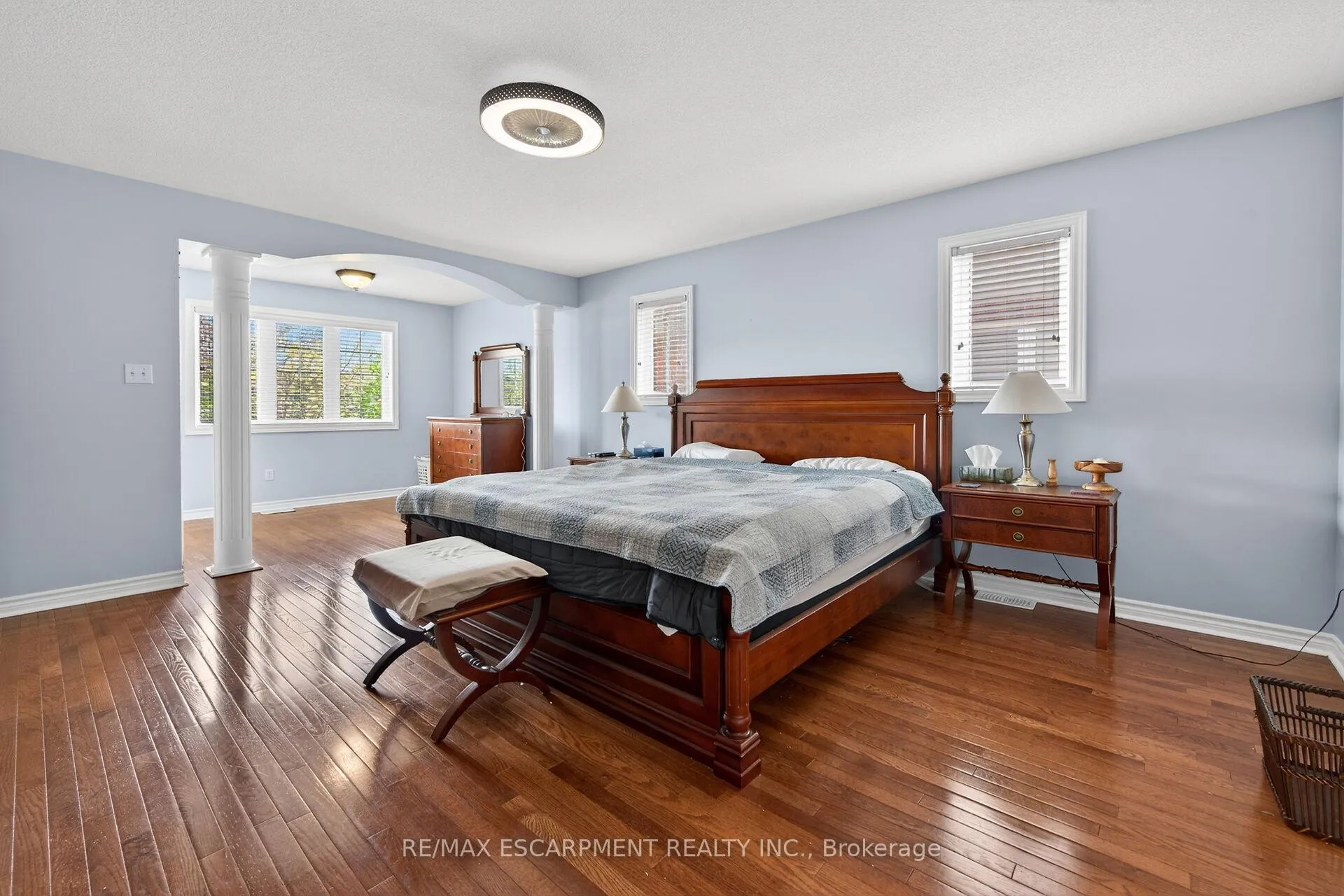 Photo 22 of 2431 Castlebrook Road, Oakville, Westmount — HOMEH