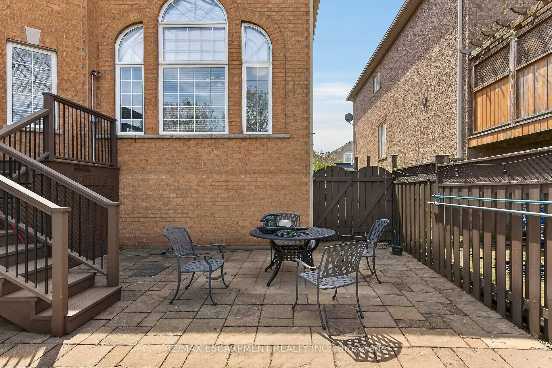 Photo 45 of 2431 Castlebrook Road, Oakville, Westmount — HOMEH