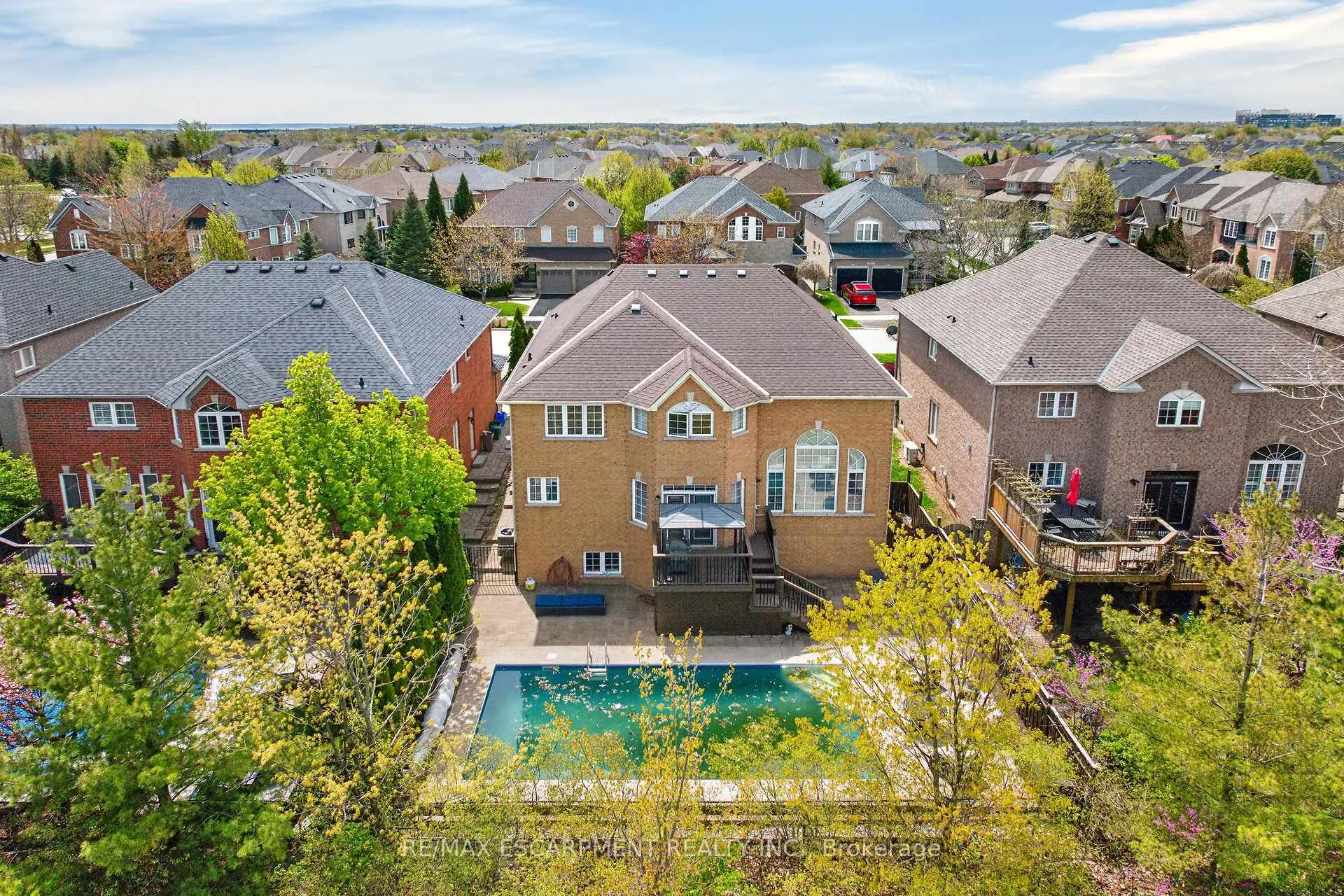 Photo 48 of 2431 Castlebrook Road, Oakville, Westmount — HOMEH