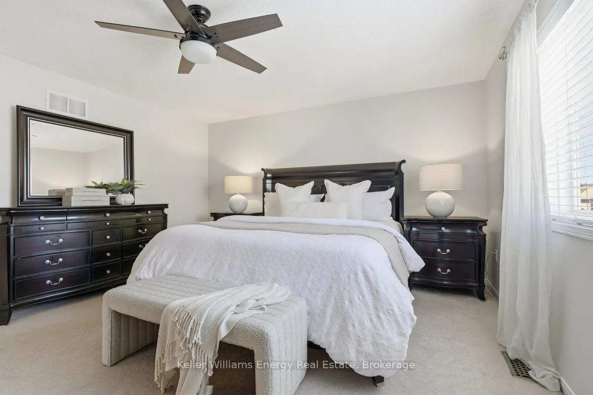 Photo 15 of 1428 Coldstream Drive, Oshawa, Taunton — HOMEH