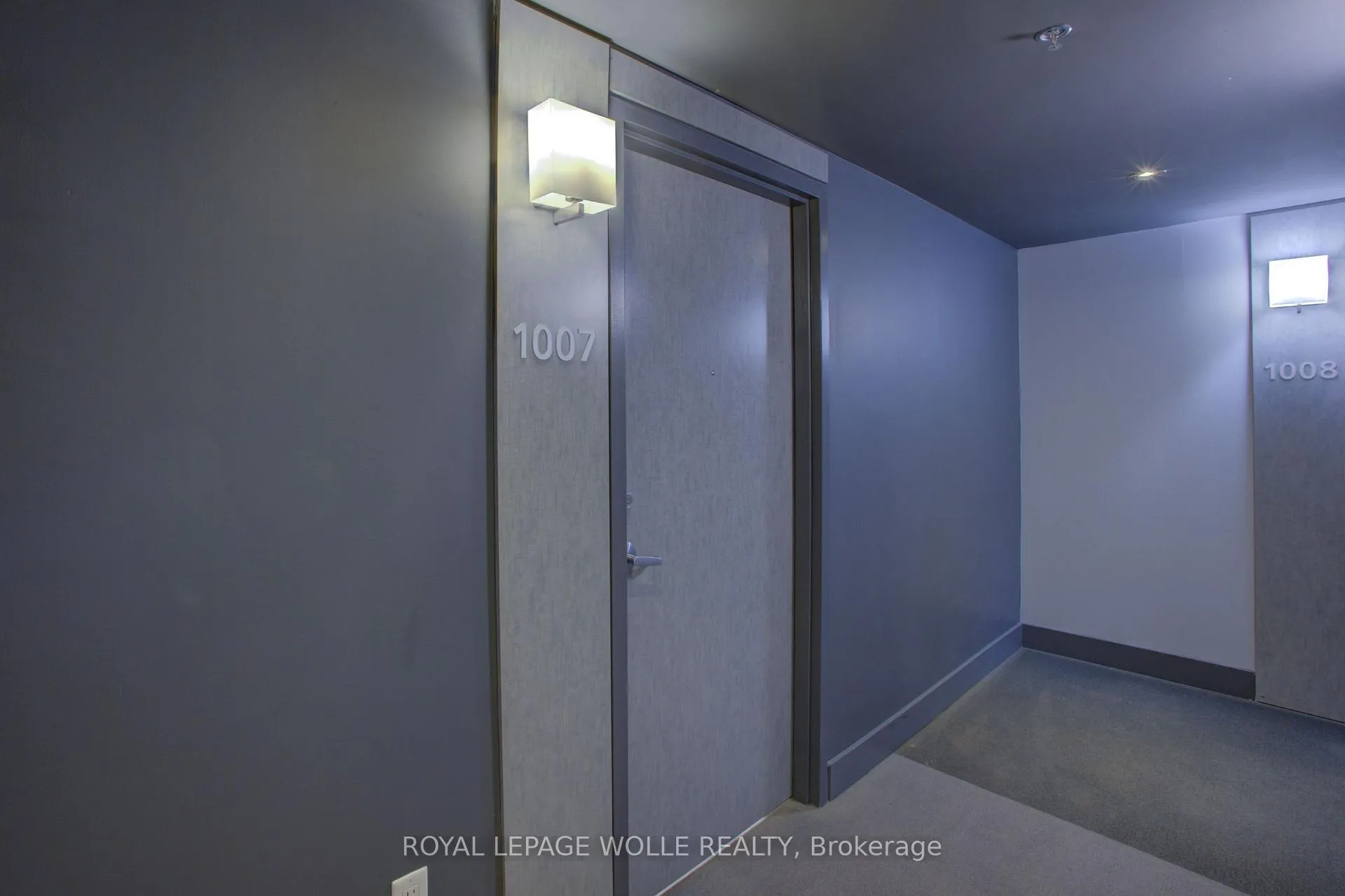 Photo 5 of Unit 1007, 150 Water Street N, Waterloo — HOMEH