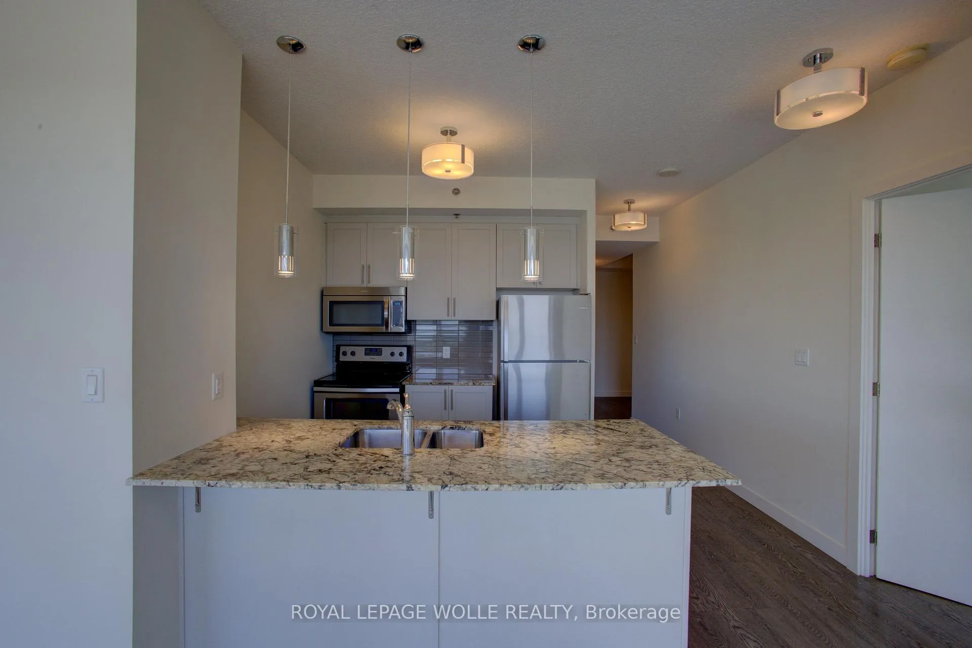 Photo 13 of Unit 1007, 150 Water Street N, Waterloo — HOMEH