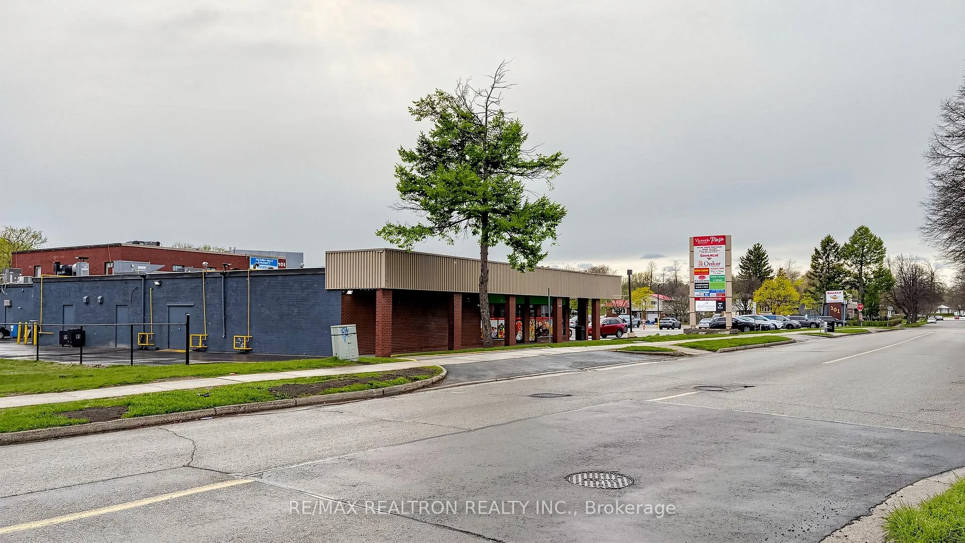 Photo 50 of Unit 208, 75 Hazelglen Drive, Kitchener — HOMEH
