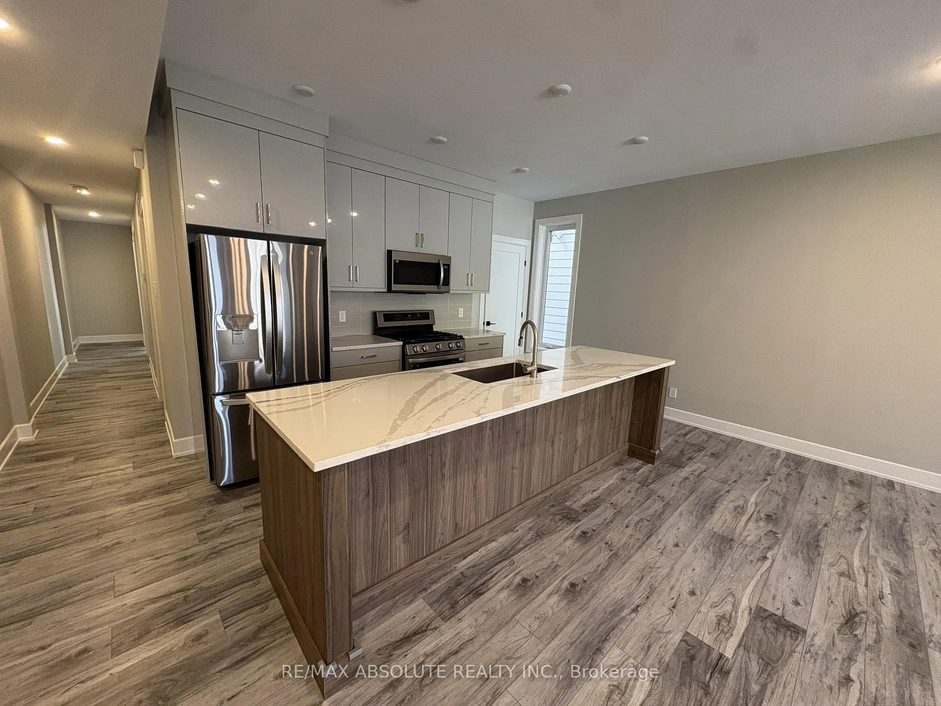 Photo 4 of 611 Parkview Road, Ottawa, Westboro/Hampton Park — HOMEH