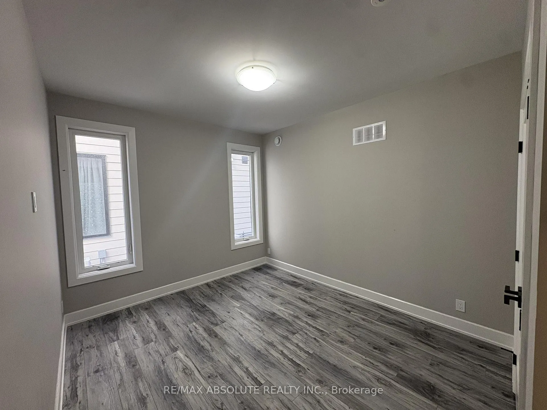 Photo 7 of 611 Parkview Road, Ottawa, Westboro/Hampton Park — HOMEH