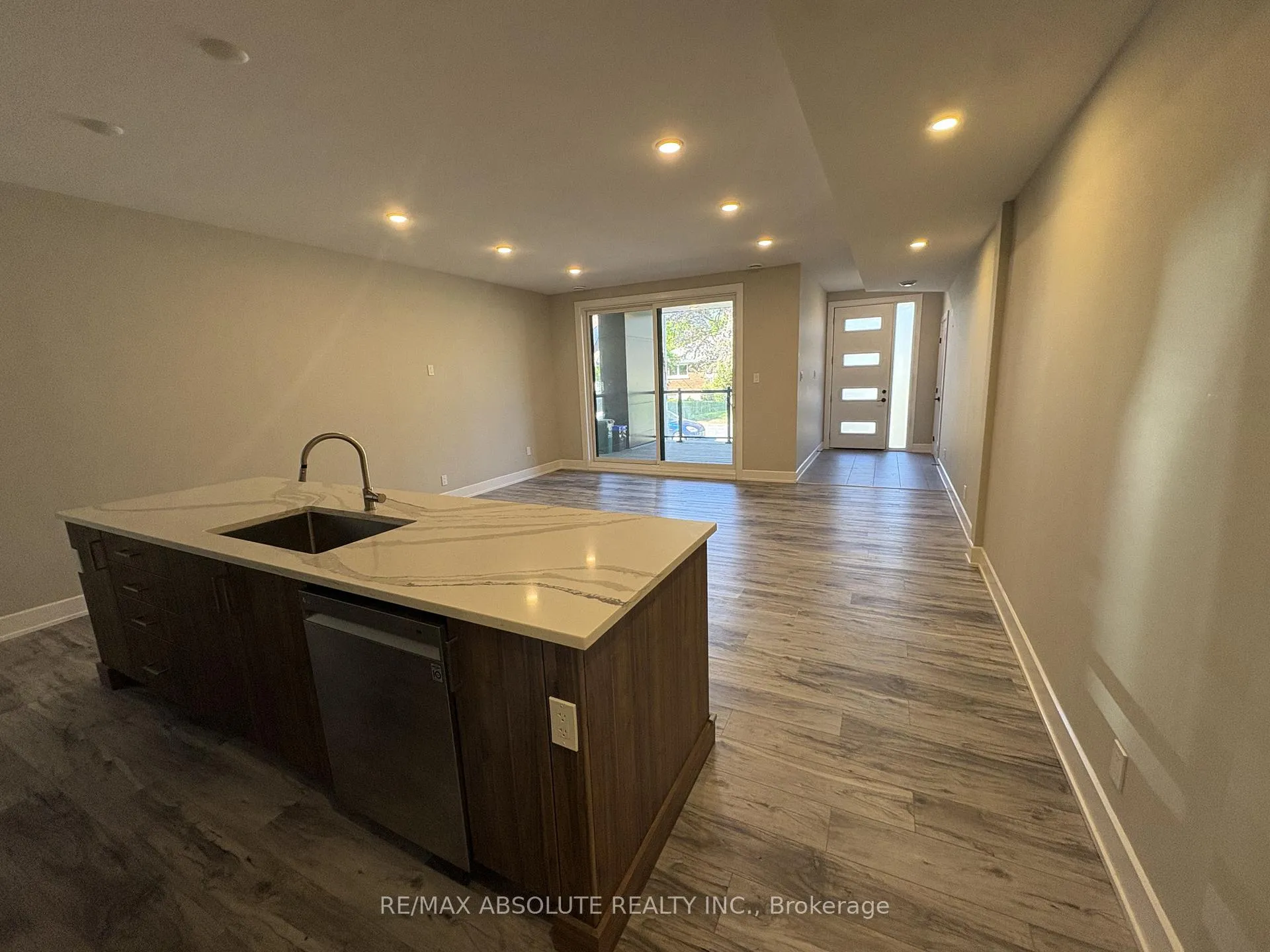 Photo 12 of 611 Parkview Road, Ottawa, Westboro/Hampton Park — HOMEH
