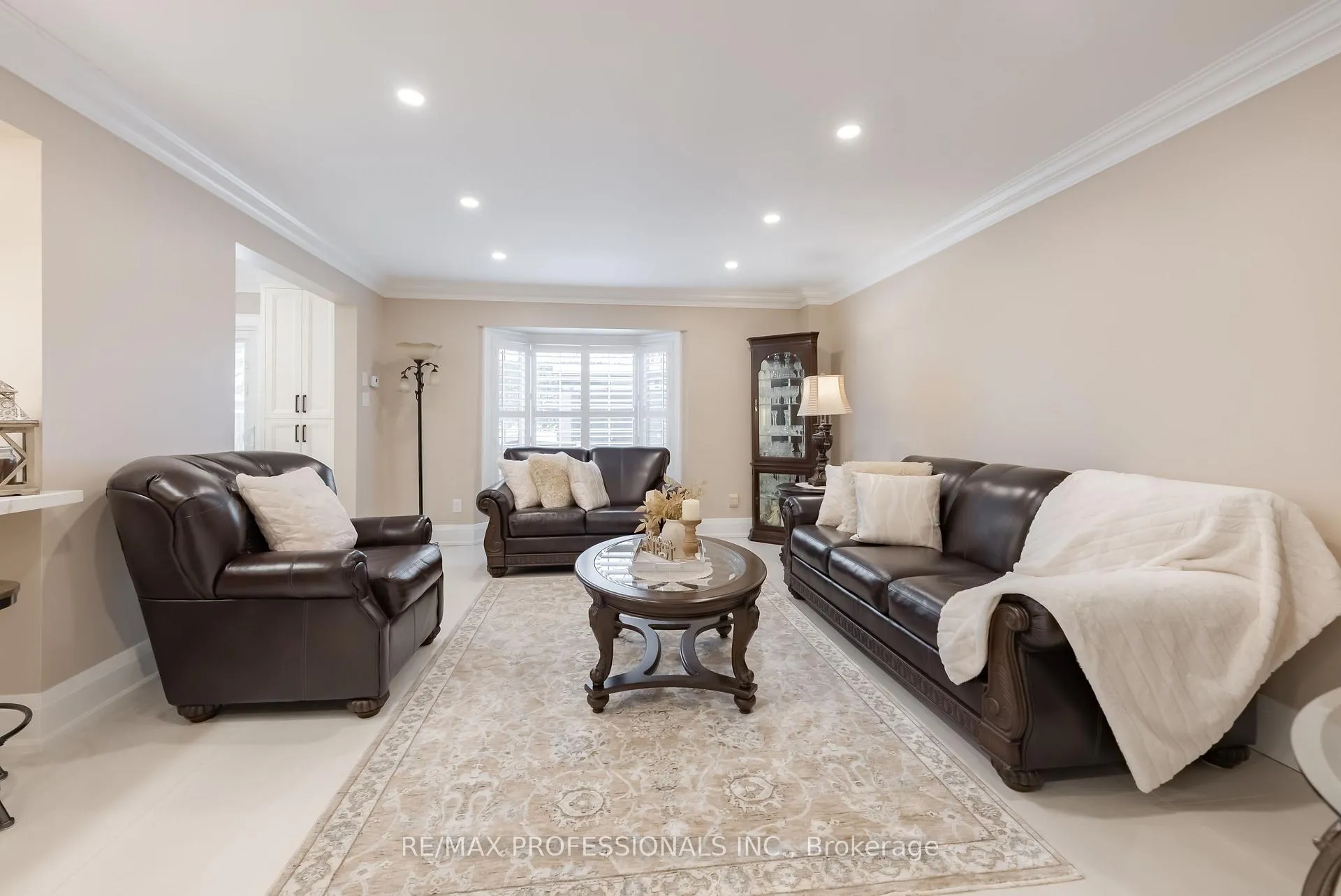 Photo 14 of 99 Desert Sand Drive, Brampton, Sandringham-Wellington — HOMEH
