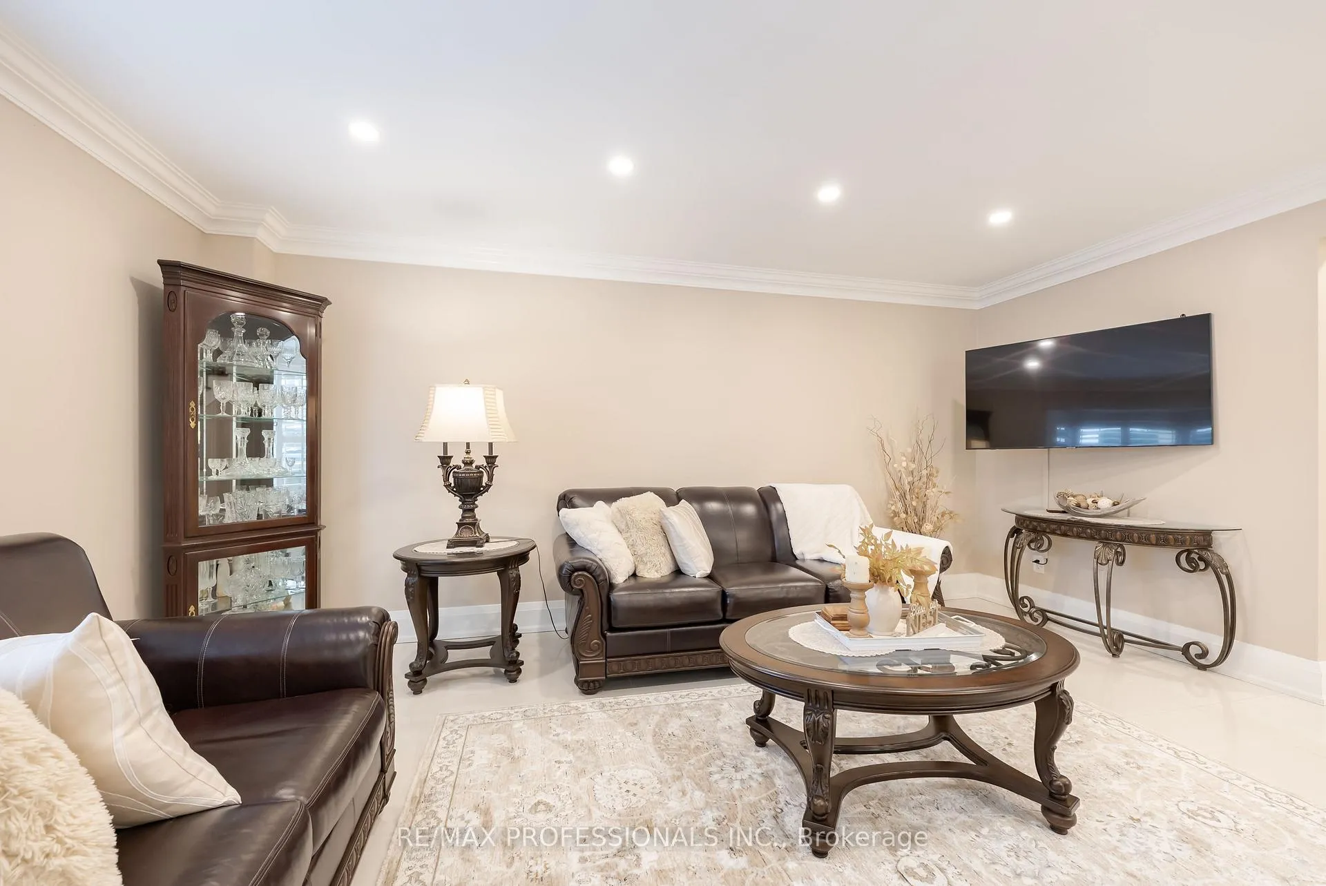 Photo 17 of 99 Desert Sand Drive, Brampton, Sandringham-Wellington — HOMEH