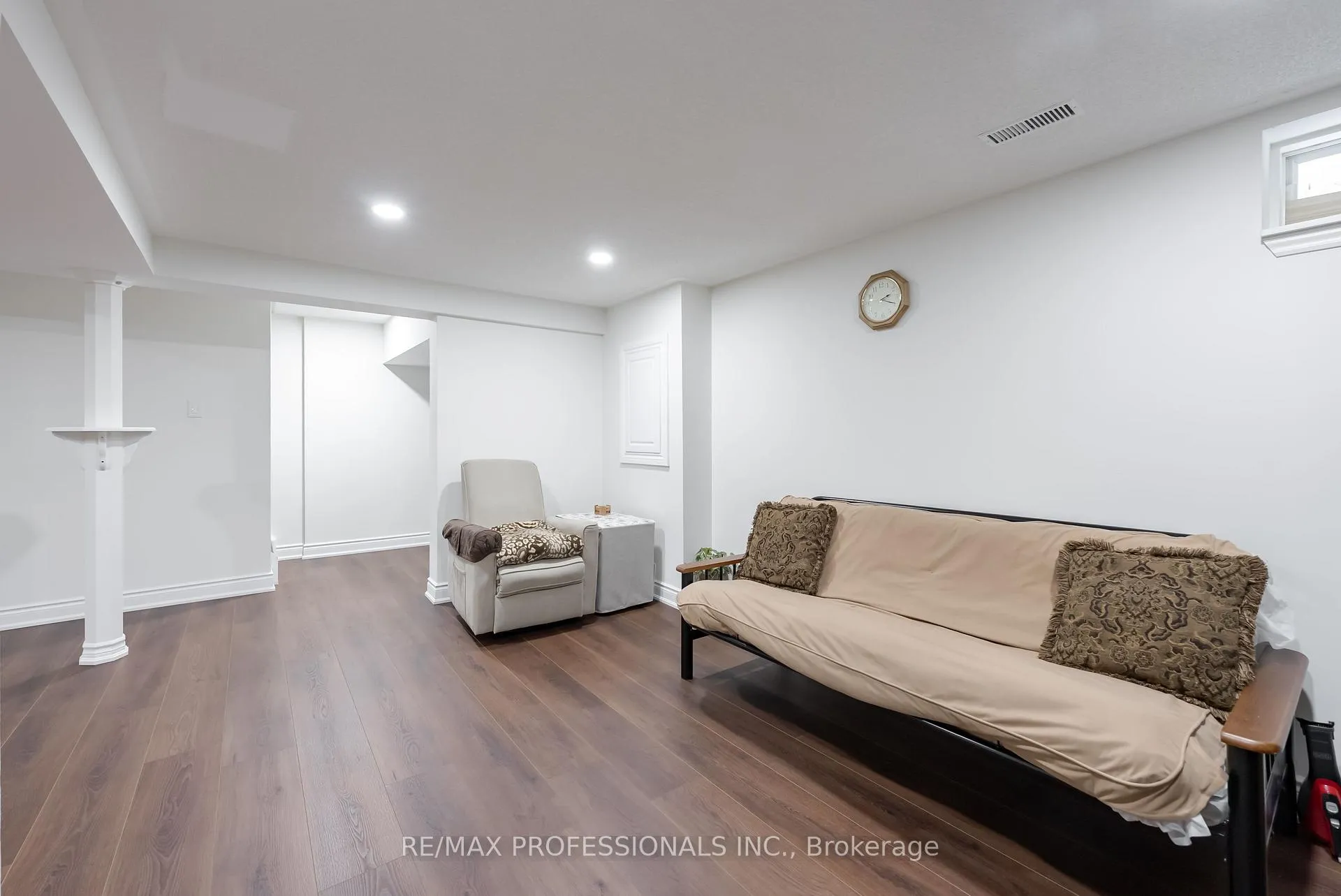 Photo 32 of 99 Desert Sand Drive, Brampton, Sandringham-Wellington — HOMEH