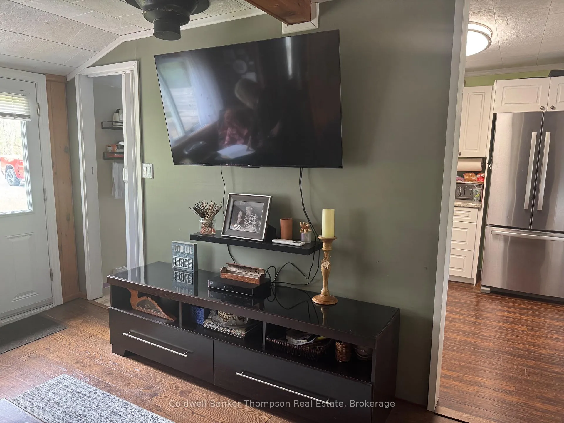 Photo 6 of 233 Main Street, Kearney — HOMEH