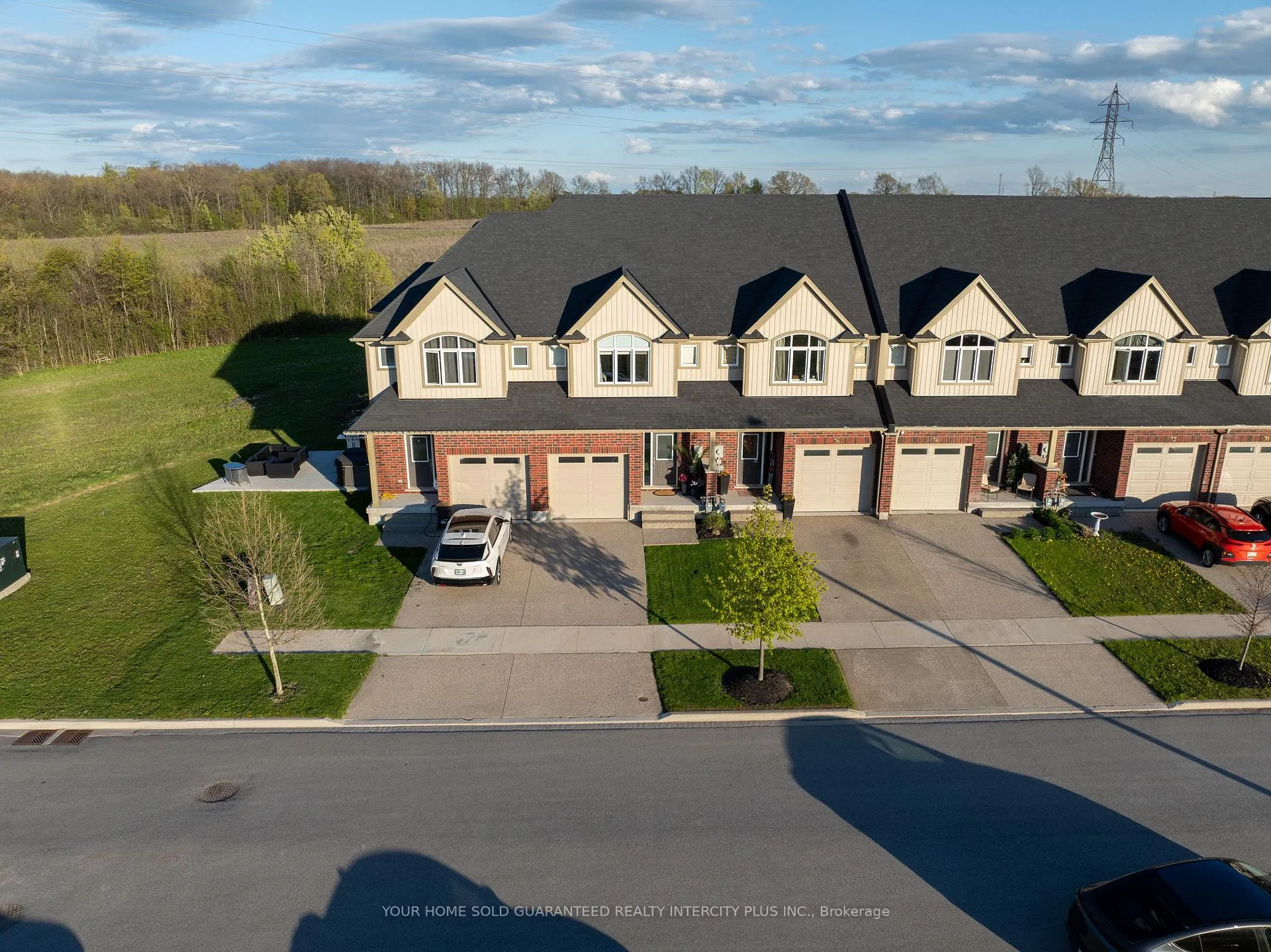 Photo 2 of 78 Venture Way, Thorold, Rolling Meadows — HOMEH