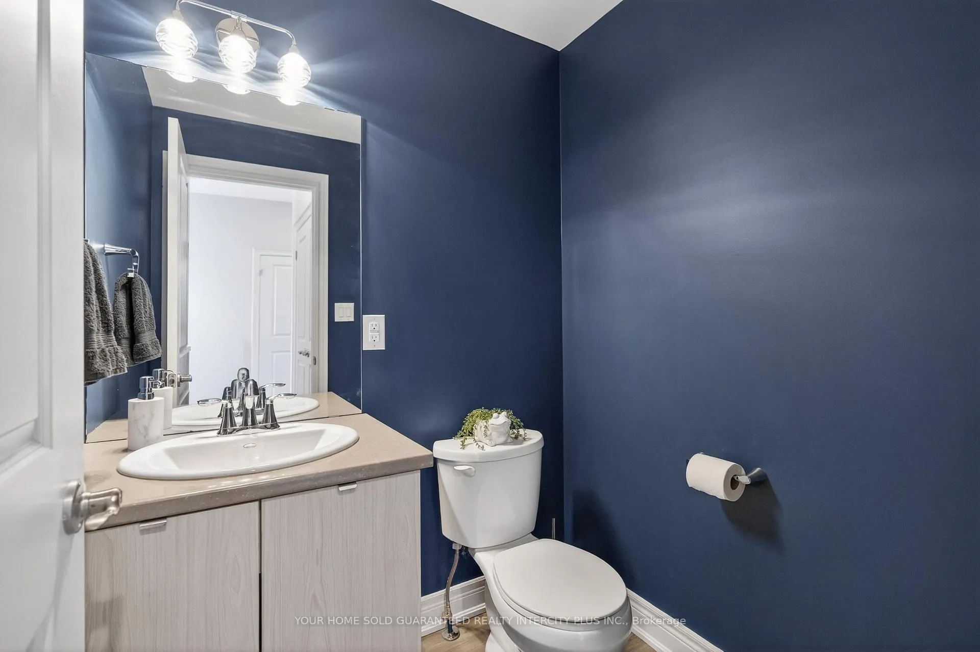 Photo 11 of 78 Venture Way, Thorold, Rolling Meadows — HOMEH