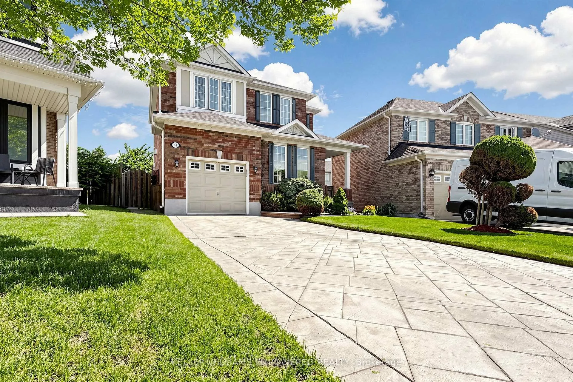 Photo 2 of 14 Patience Drive, Brampton, Fletcher's Meadow — HOMEH