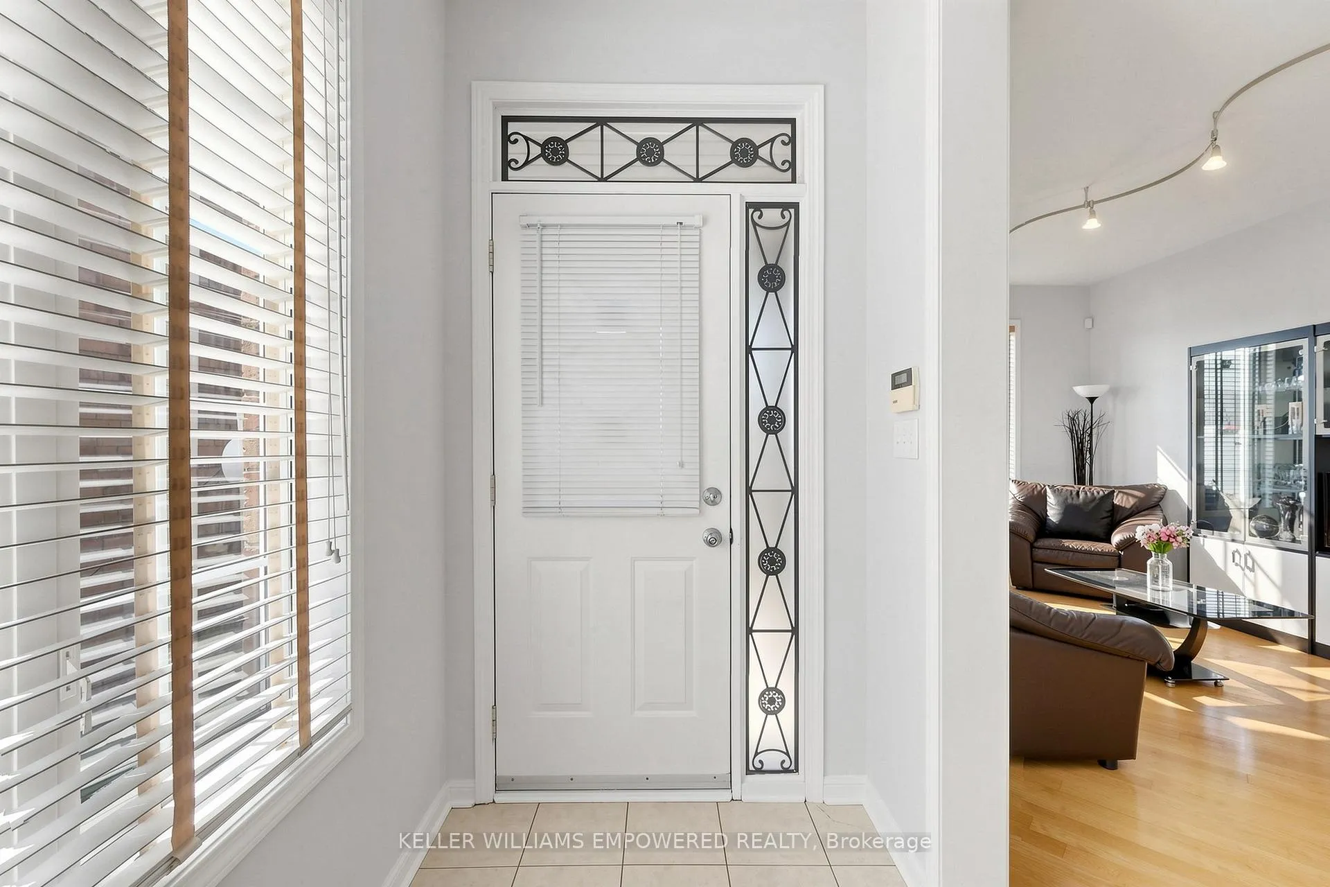 Photo 4 of 14 Patience Drive, Brampton, Fletcher's Meadow — HOMEH