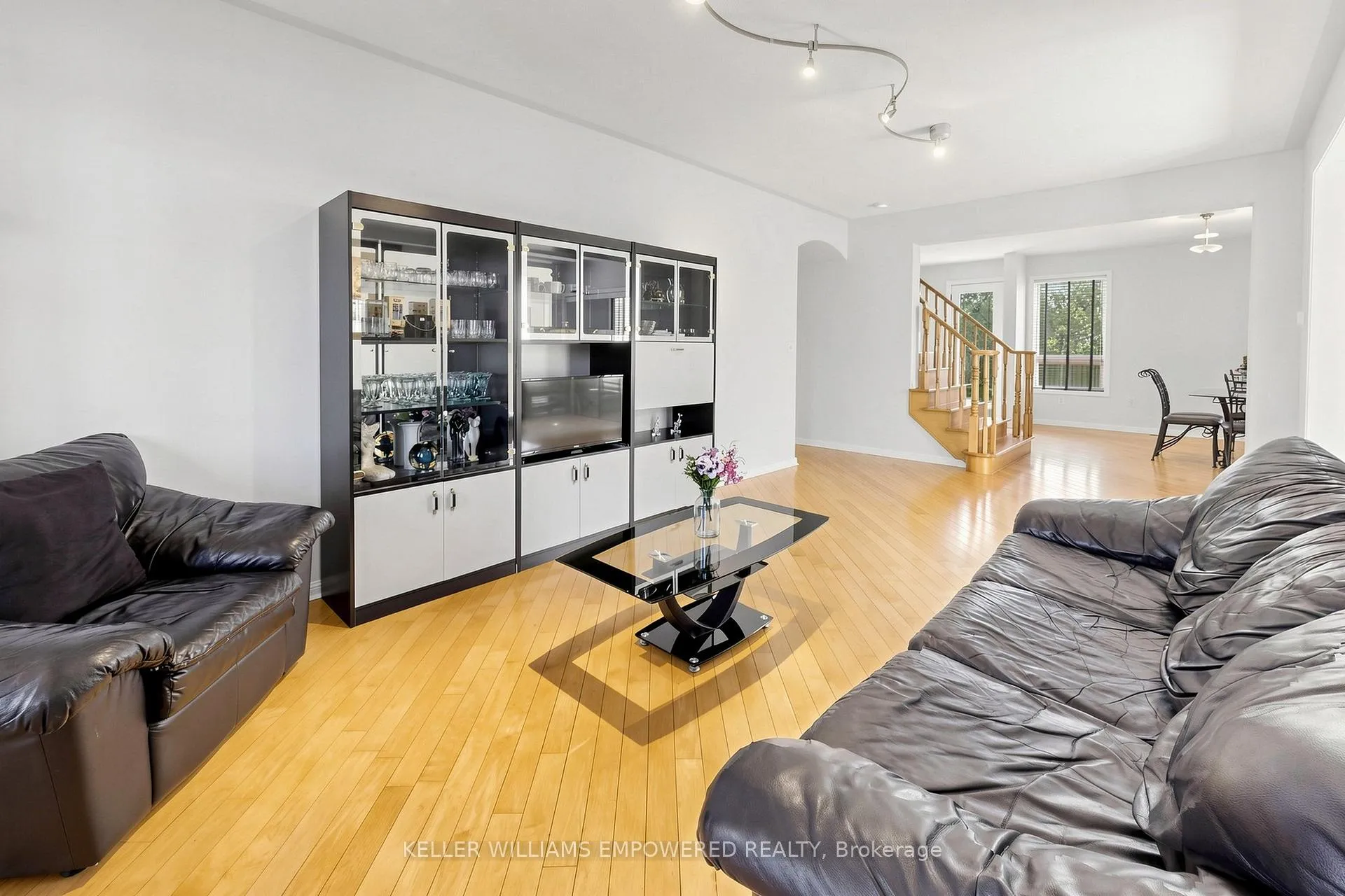 Photo 6 of 14 Patience Drive, Brampton, Fletcher's Meadow — HOMEH