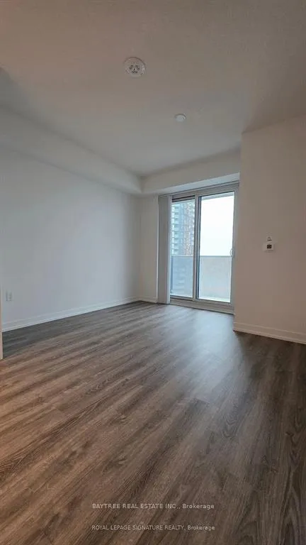 Photo 4 of Unit 3302, 195 Commerce Street, Vaughan, Vaughan Corporate Centre — HOMEH