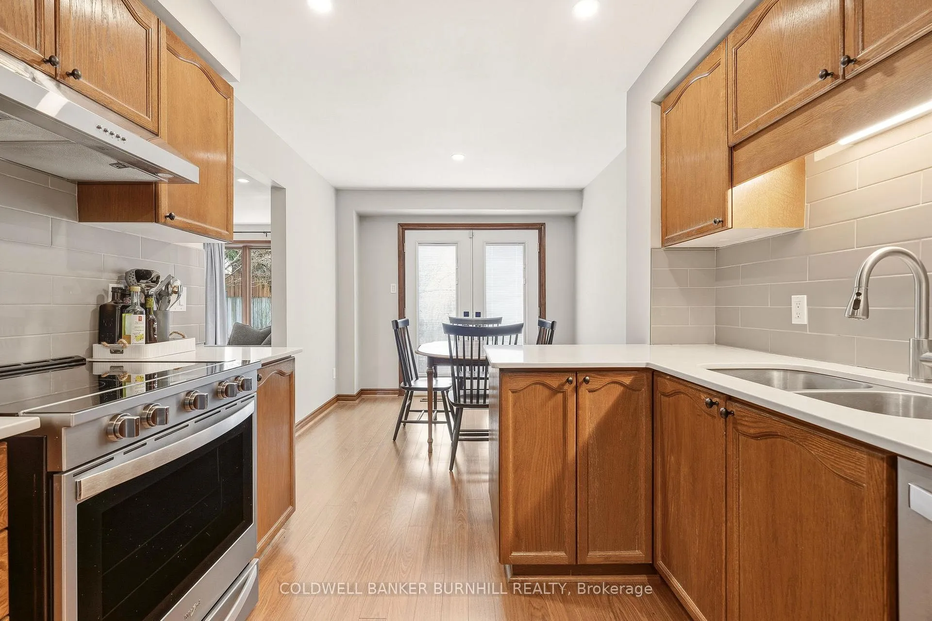 Photo 17 of 1 Tomahawk Drive, Grimsby, Grimsby East — HOMEH
