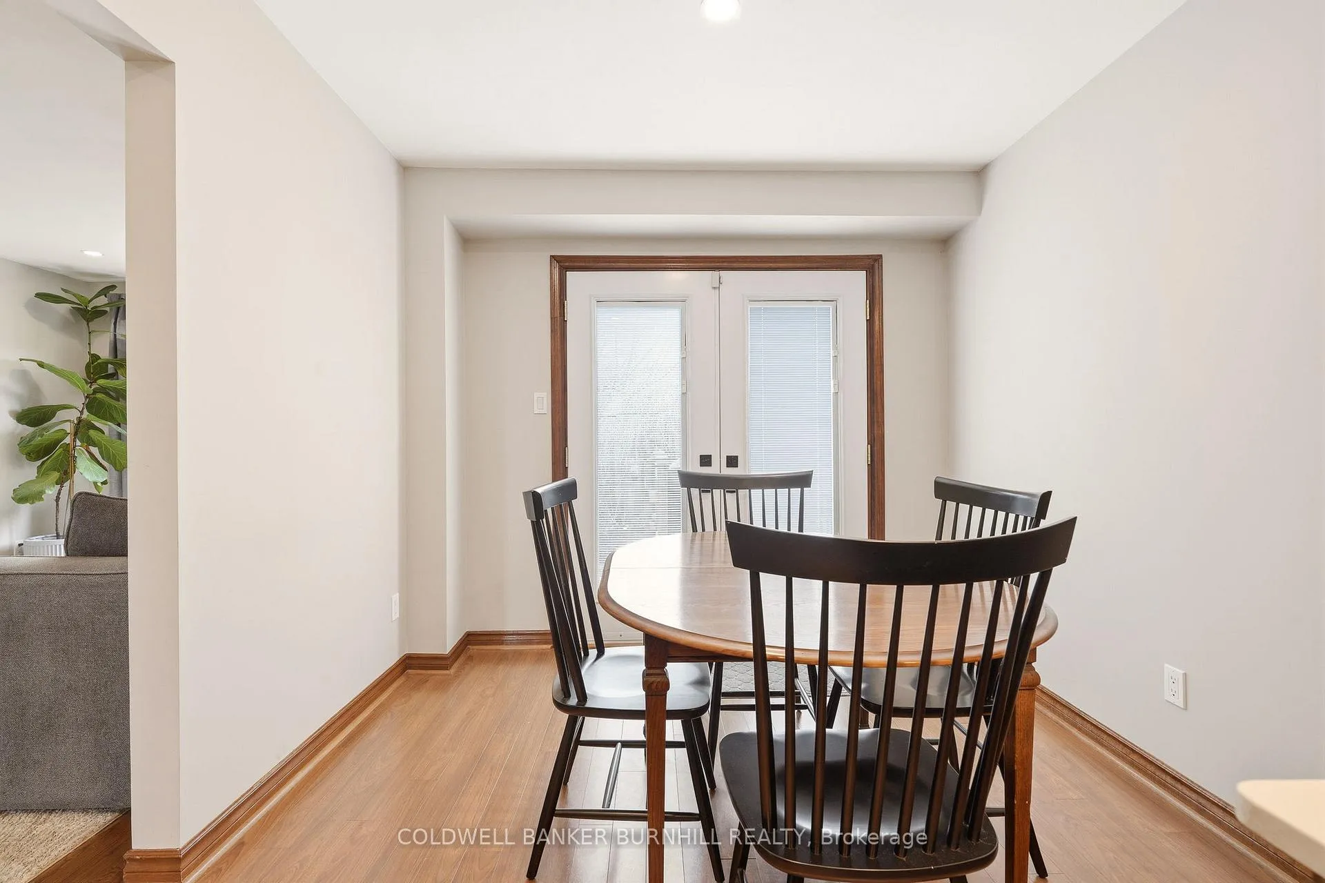 Photo 19 of 1 Tomahawk Drive, Grimsby, Grimsby East — HOMEH