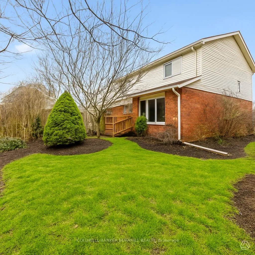 Photo 36 of 1 Tomahawk Drive, Grimsby, Grimsby East — HOMEH