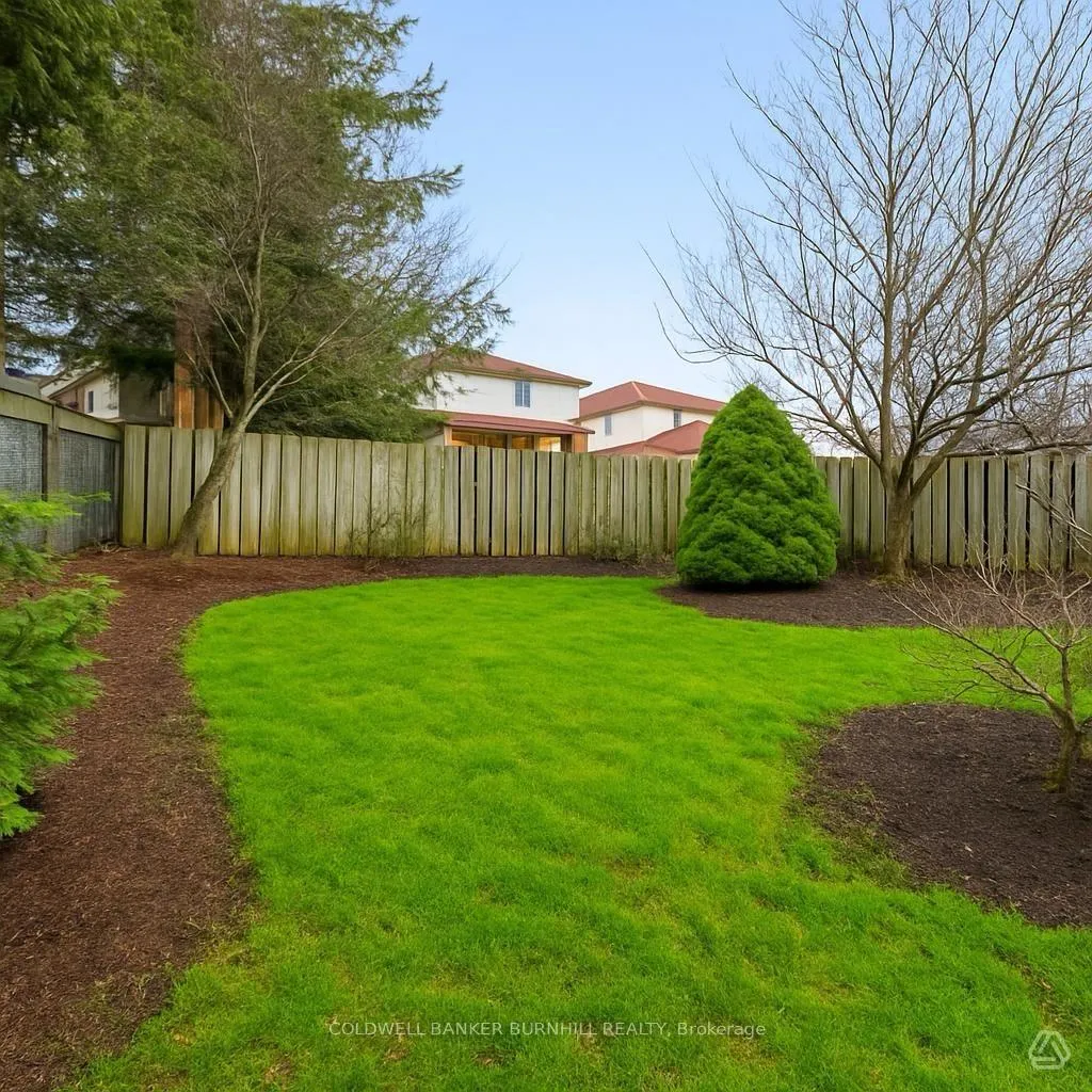 Photo 37 of 1 Tomahawk Drive, Grimsby, Grimsby East — HOMEH