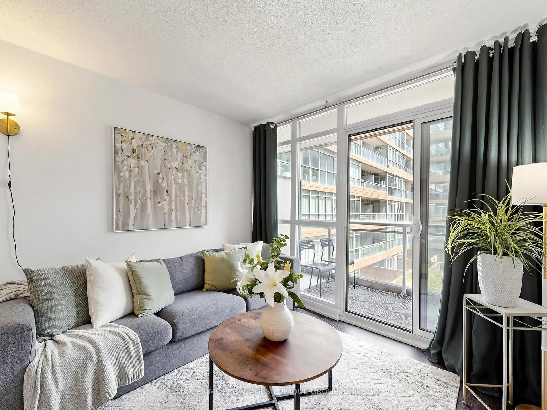 Photo 12 of Unit 529, 10 Capreol Court, Toronto, Waterfront Communities — HOMEH