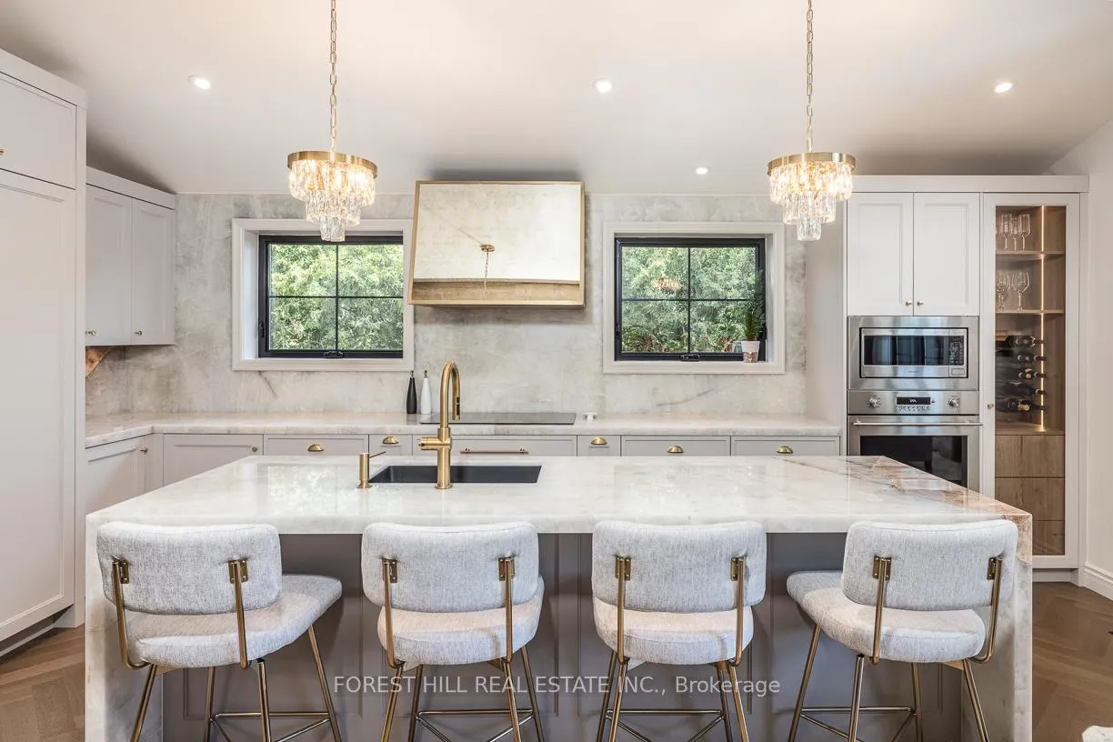 Photo 7 of 596 Woodbridge Avenue, Vaughan, West Woodbridge — HOMEH