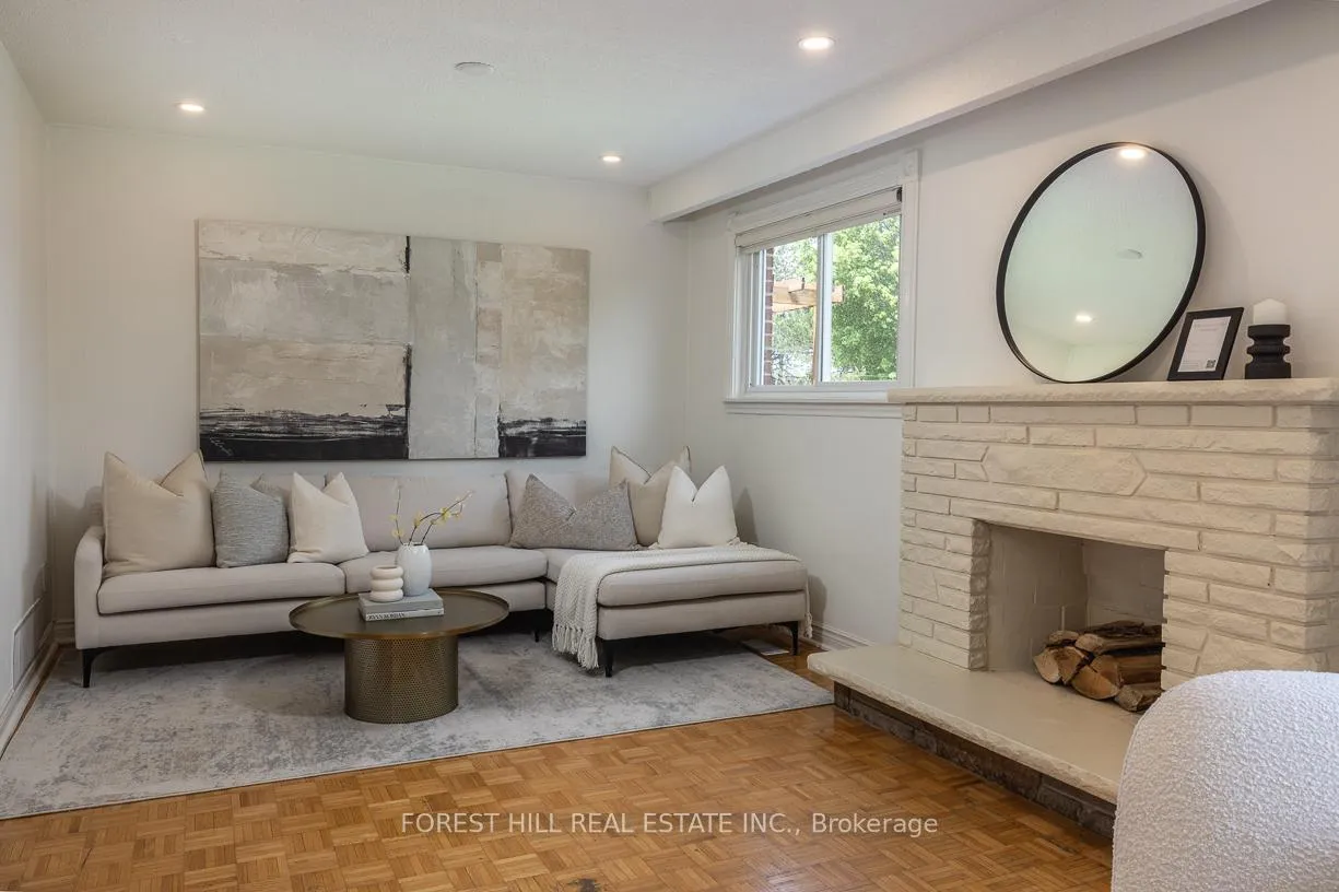 Photo 14 of 596 Woodbridge Avenue, Vaughan, West Woodbridge — HOMEH