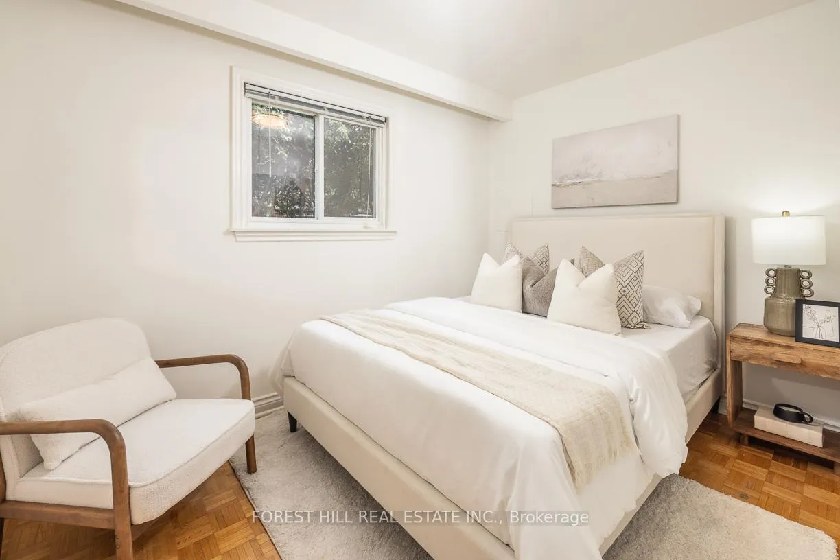 Photo 16 of 596 Woodbridge Avenue, Vaughan, West Woodbridge — HOMEH