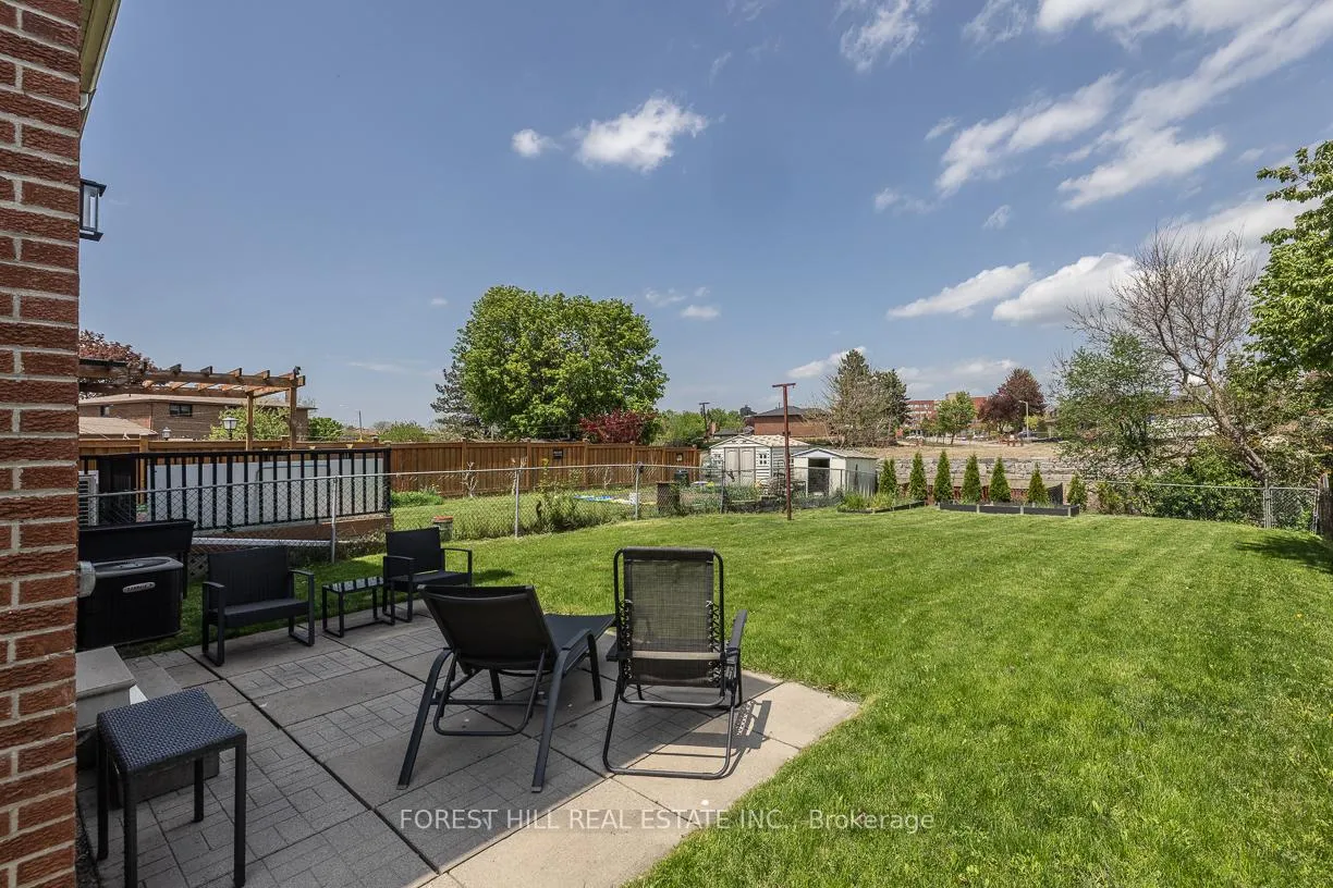 Photo 22 of 596 Woodbridge Avenue, Vaughan, West Woodbridge — HOMEH