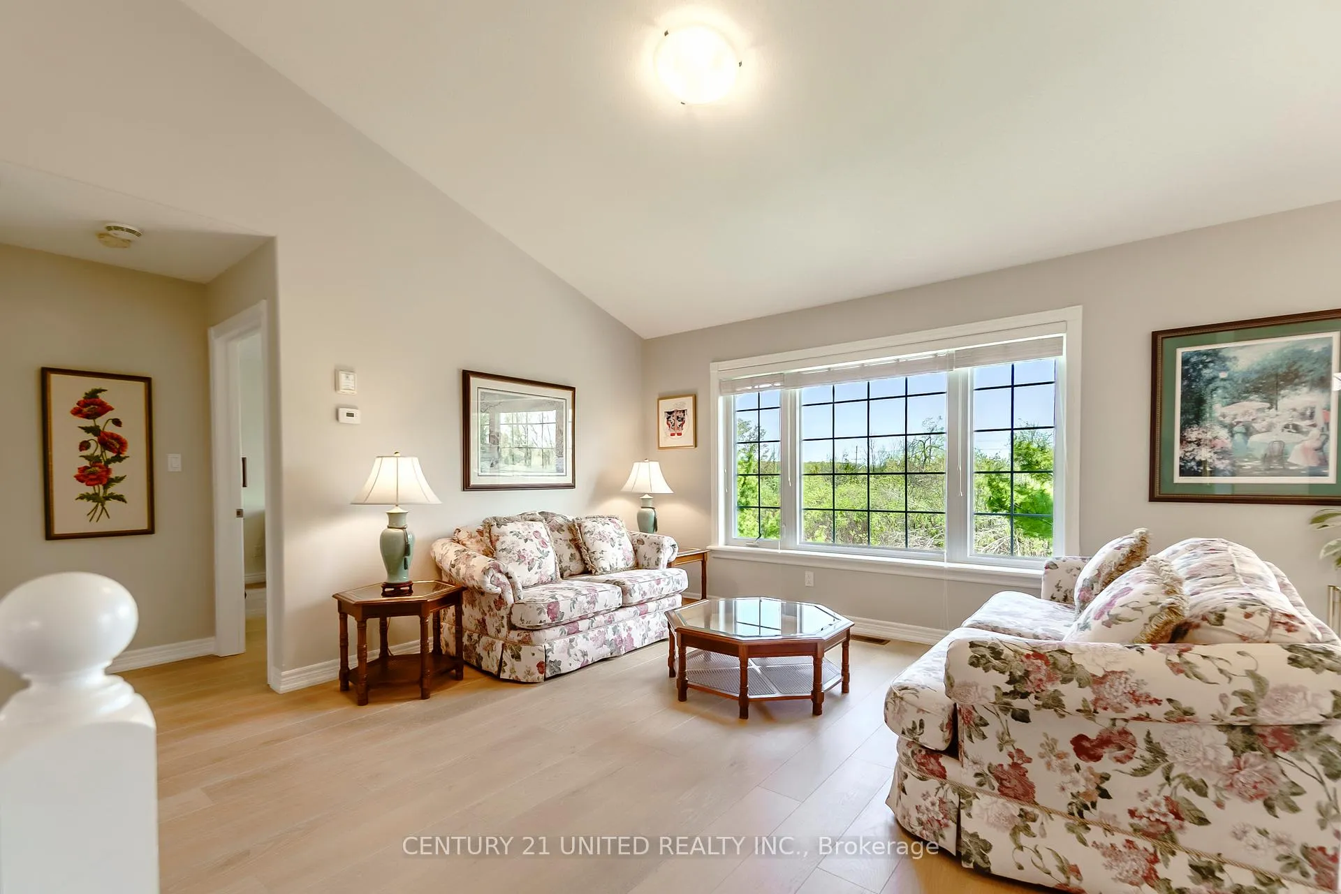 Photo 6 of Unit 16, 227 Carnegie Avenue, Peterborough, Northcrest Ward 5 — HOMEH