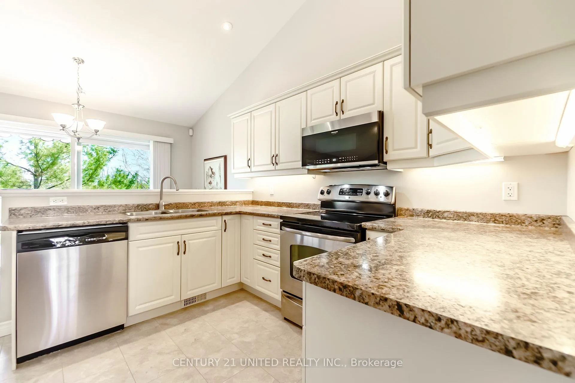 Photo 12 of Unit 16, 227 Carnegie Avenue, Peterborough, Northcrest Ward 5 — HOMEH