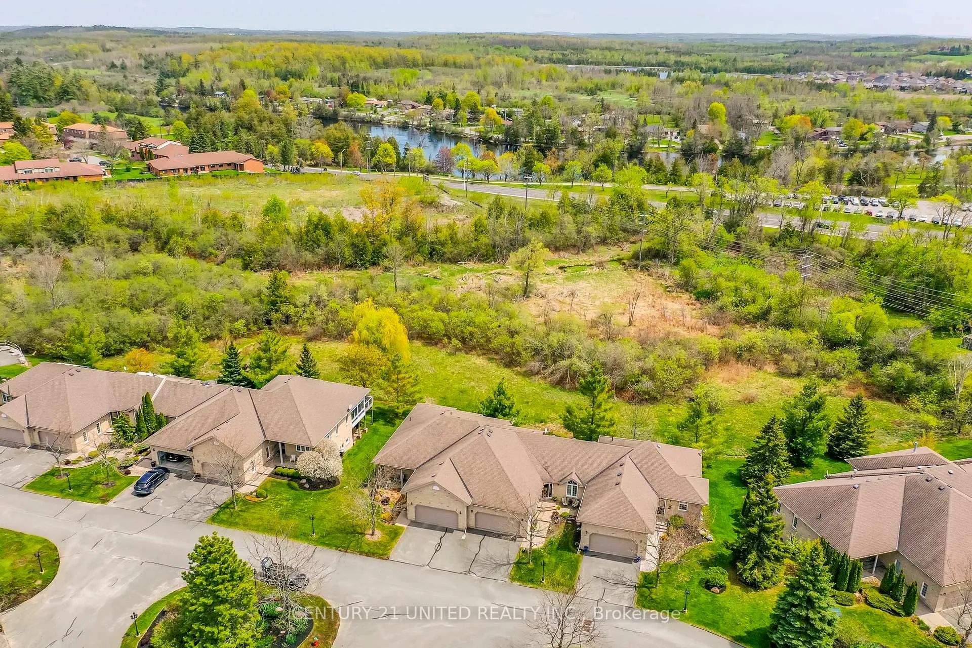 Photo 30 of Unit 16, 227 Carnegie Avenue, Peterborough, Northcrest Ward 5 — HOMEH