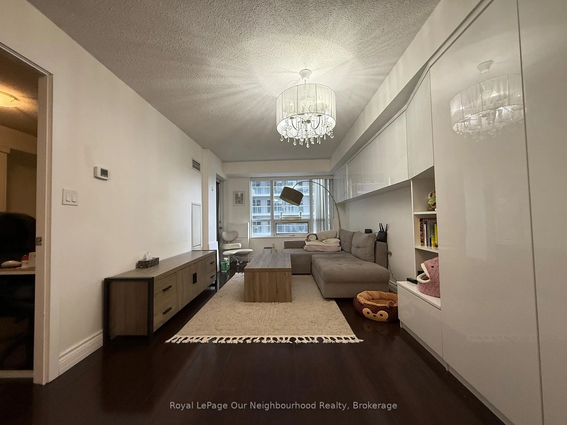 Photo 4 of Unit 603, 20 Blue Jays Way, Toronto, Waterfront Communities — HOMEH