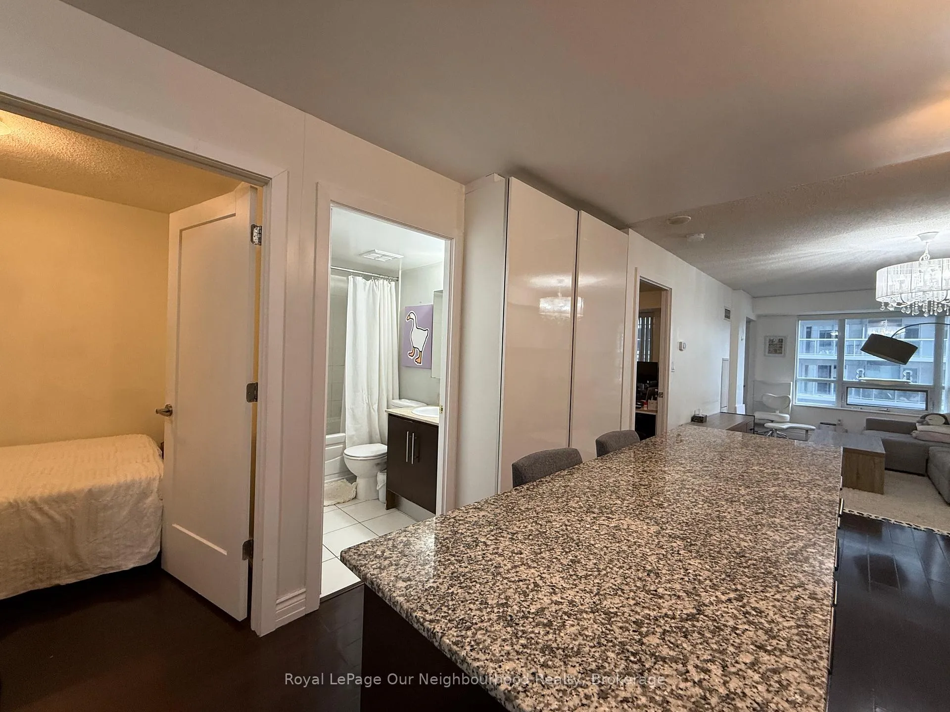 Photo 16 of Unit 603, 20 Blue Jays Way, Toronto, Waterfront Communities — HOMEH