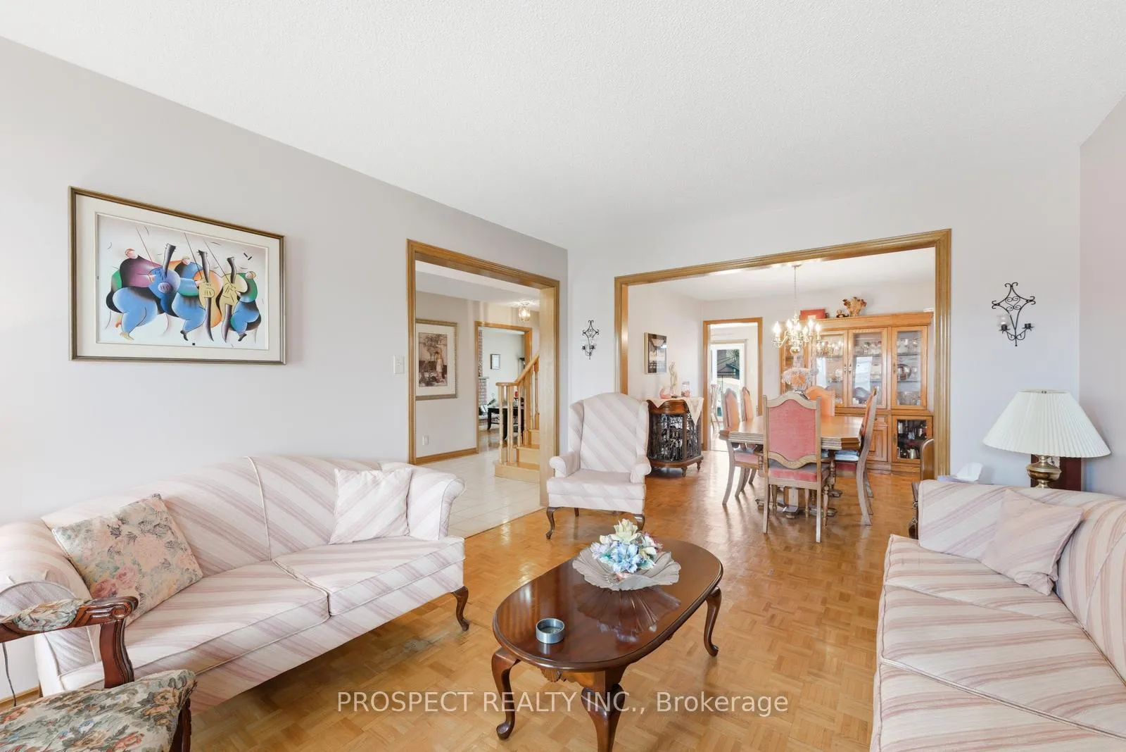 Photo 12 of 8435 Martin Grove Road, Vaughan, West Woodbridge — HOMEH