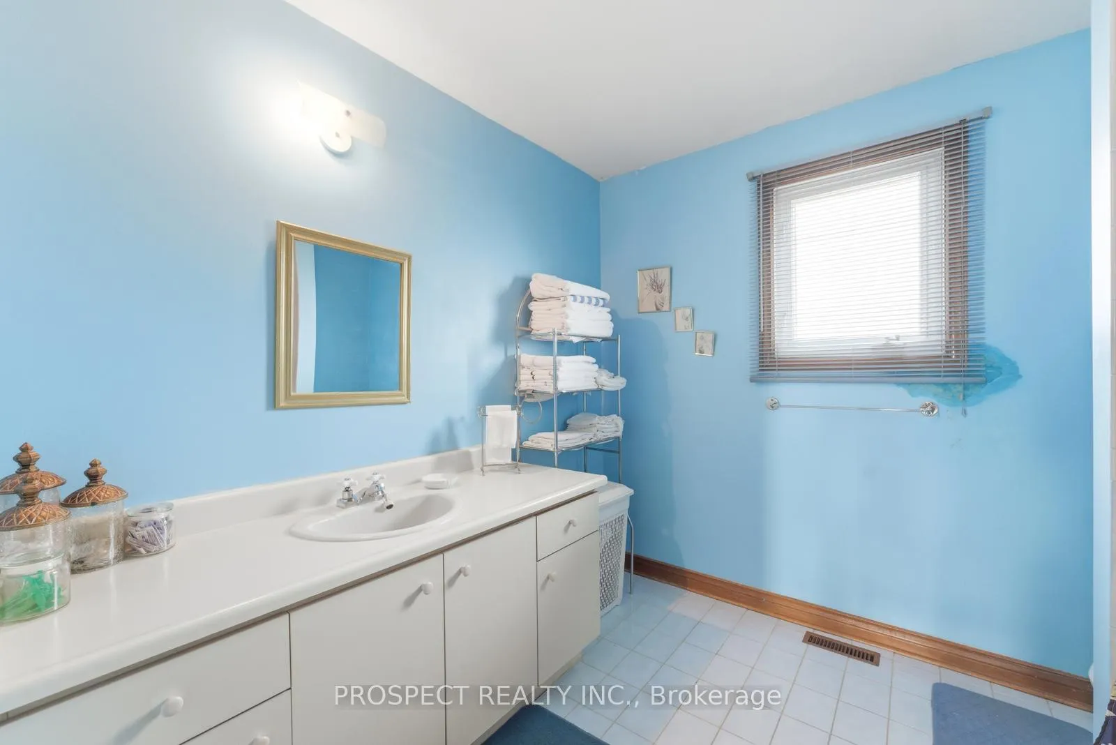 Photo 30 of 8435 Martin Grove Road, Vaughan, West Woodbridge — HOMEH