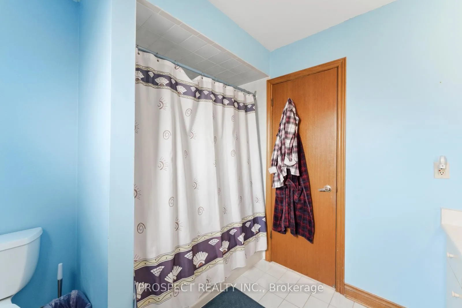 Photo 31 of 8435 Martin Grove Road, Vaughan, West Woodbridge — HOMEH