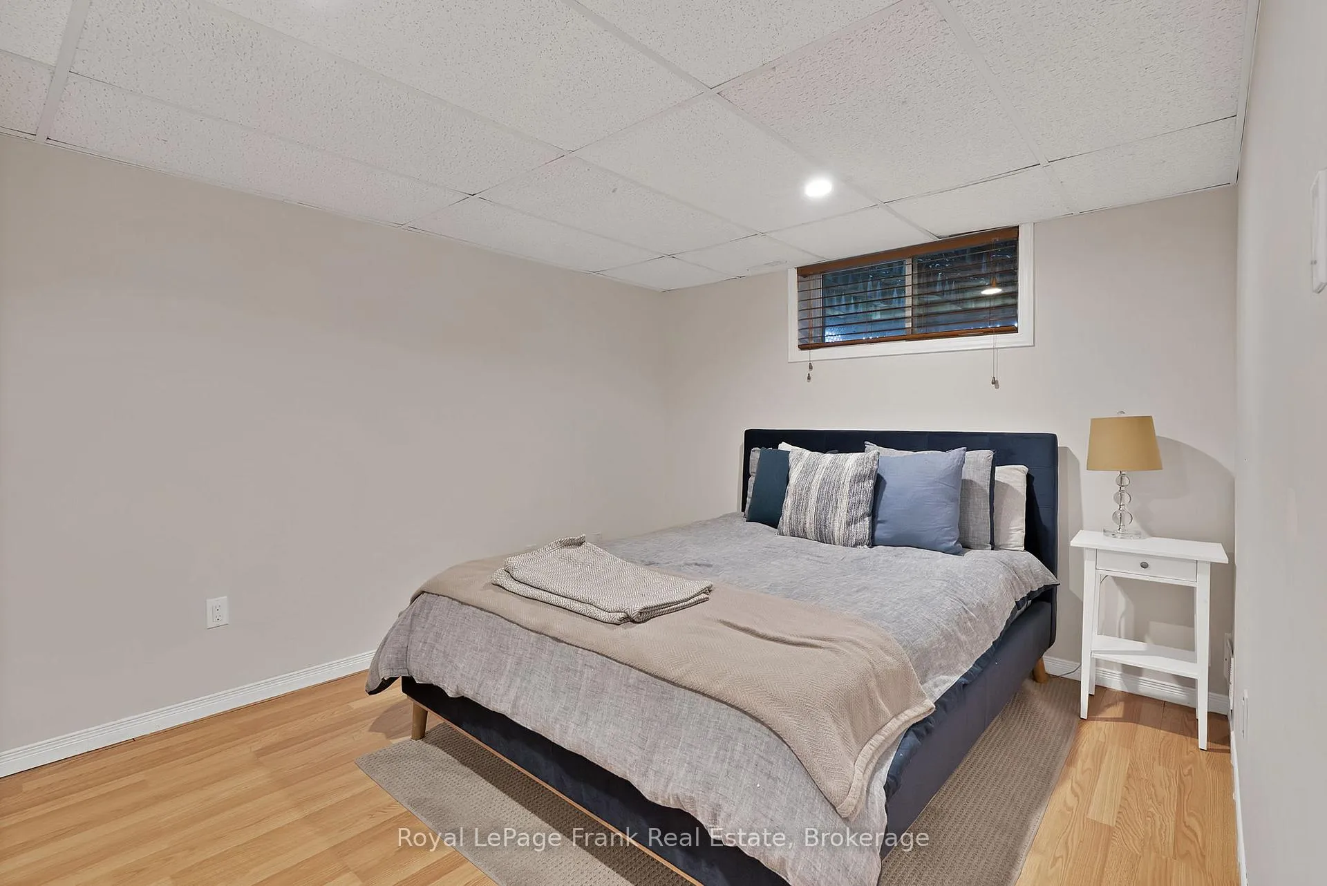 Photo 38 of 8 Gamron Avenue, Uxbridge, Rural Uxbridge — HOMEH