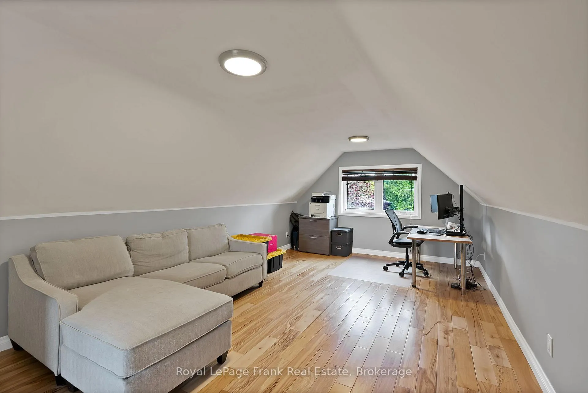 Photo 45 of 8 Gamron Avenue, Uxbridge, Rural Uxbridge — HOMEH
