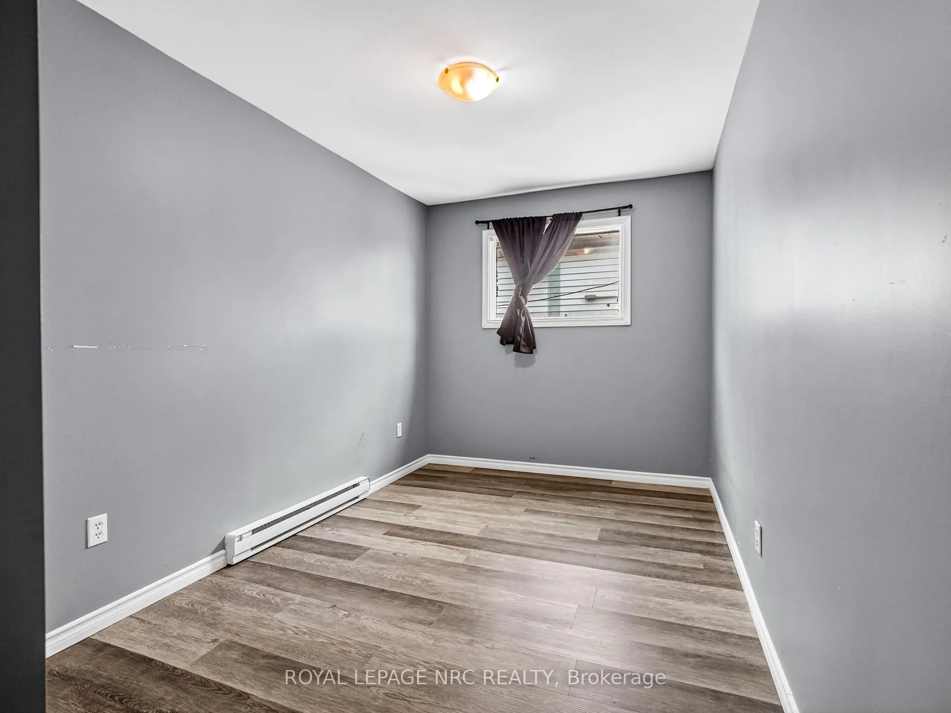 Photo 12 of 478 East Main Street, Welland, Welland Downtown — HOMEH