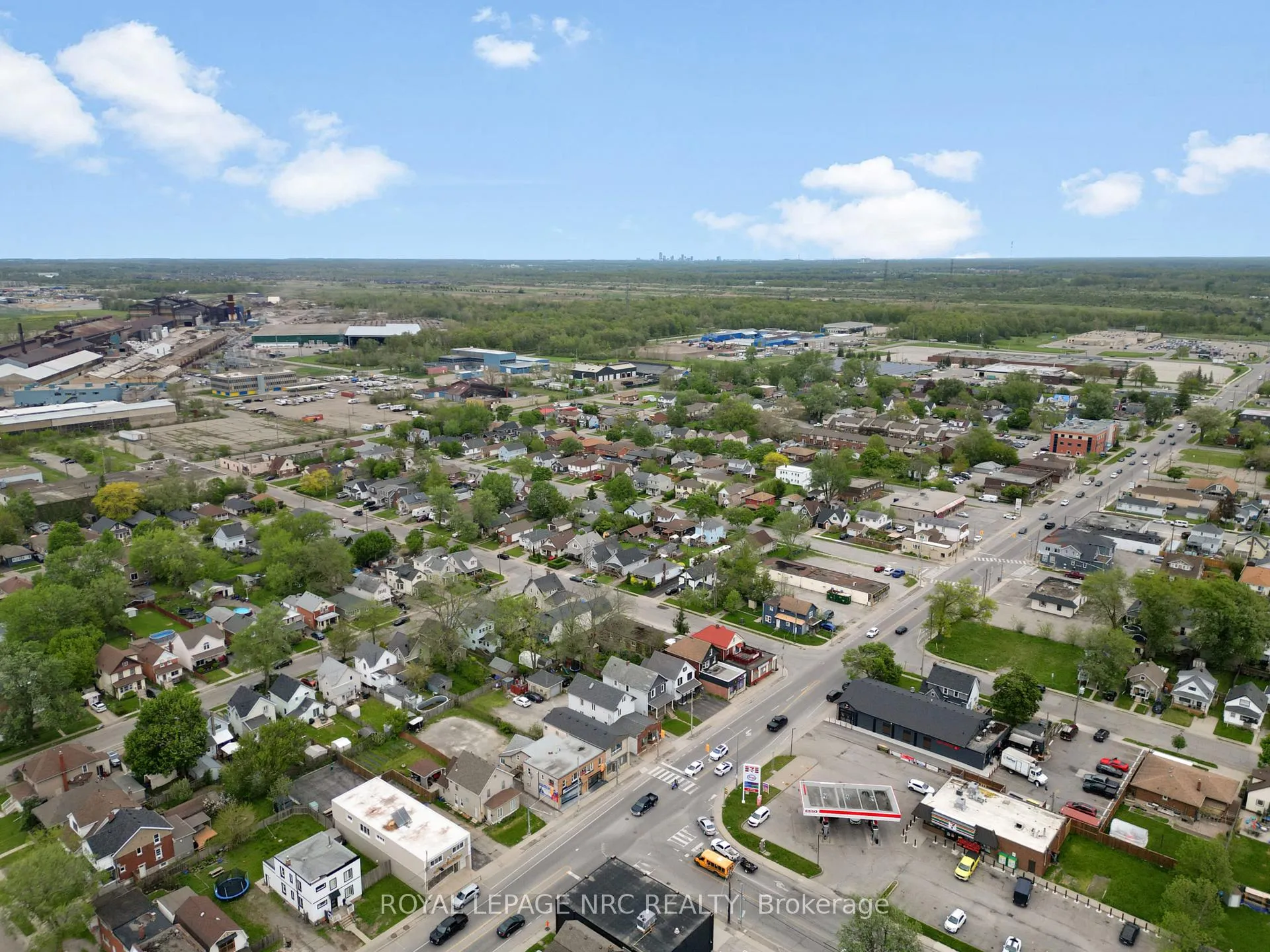 Photo 34 of 478 East Main Street, Welland, Welland Downtown — HOMEH