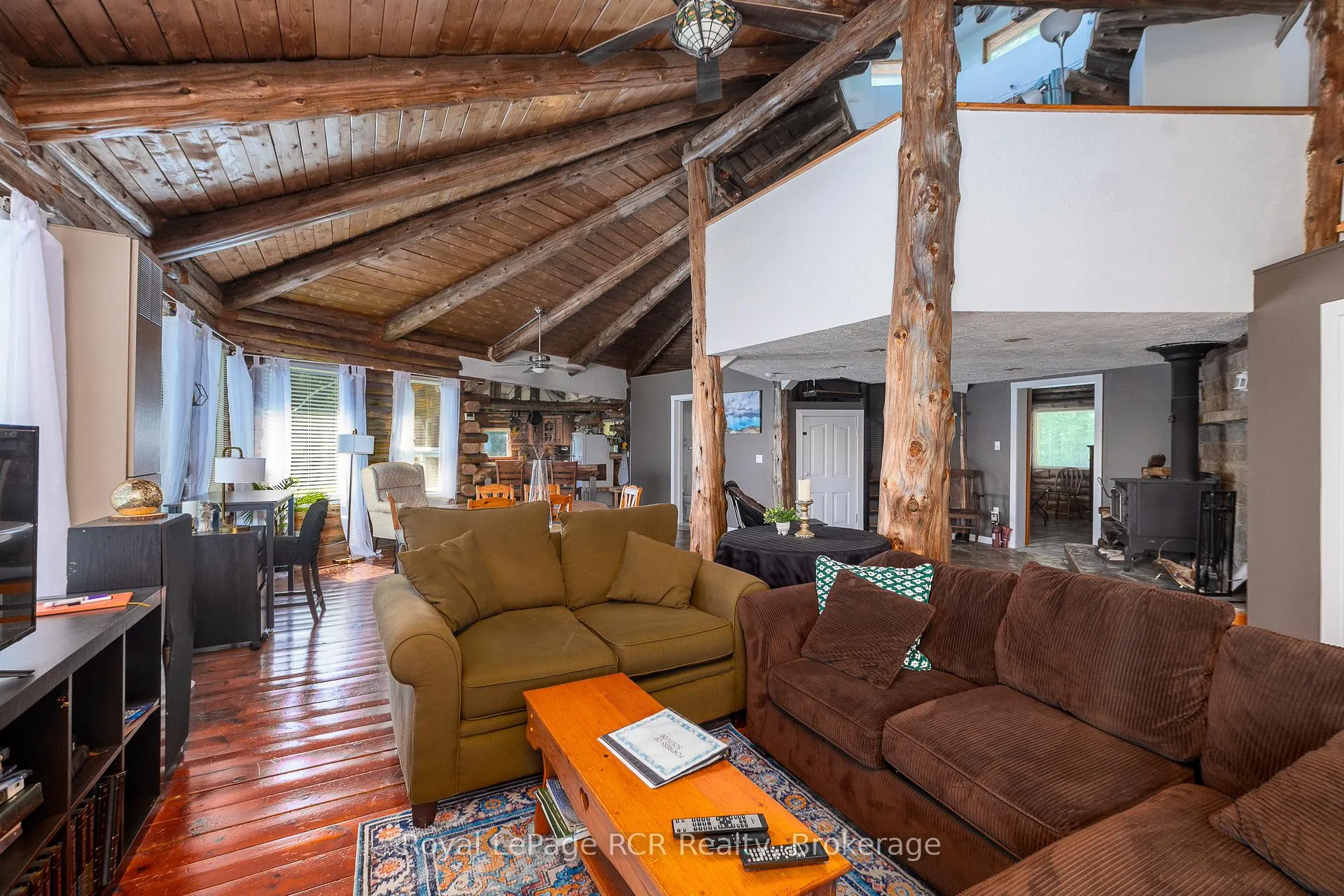 Photo 7 of 776318 Highway 10, Chatsworth — HOMEH