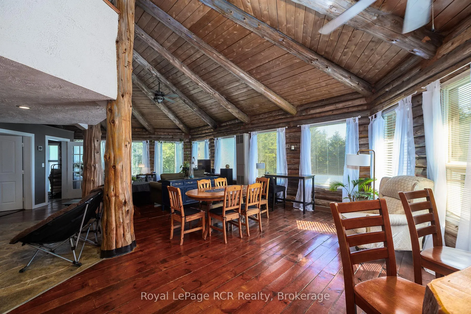 Photo 8 of 776318 Highway 10, Chatsworth — HOMEH