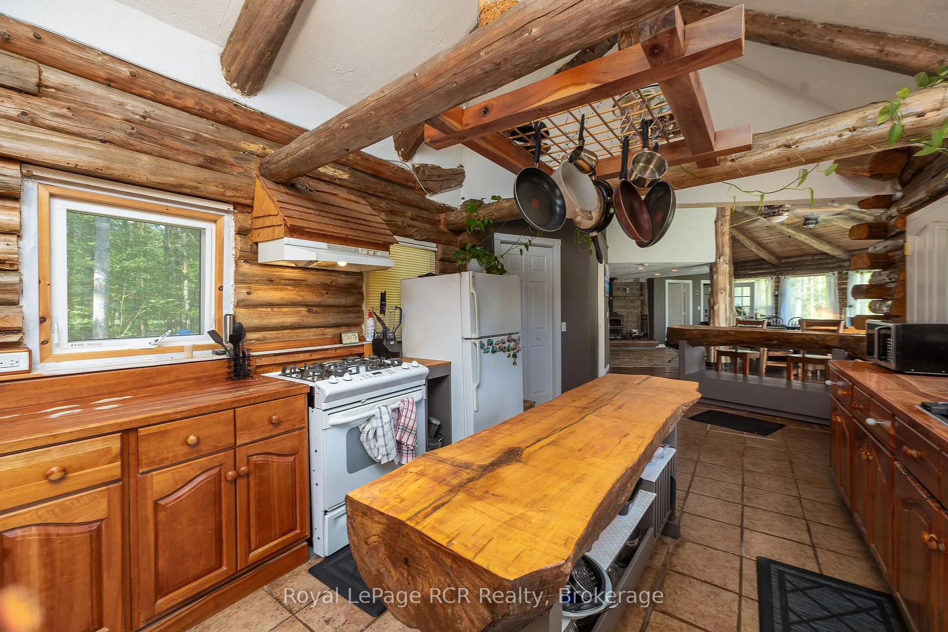 Photo 15 of 776318 Highway 10, Chatsworth — HOMEH