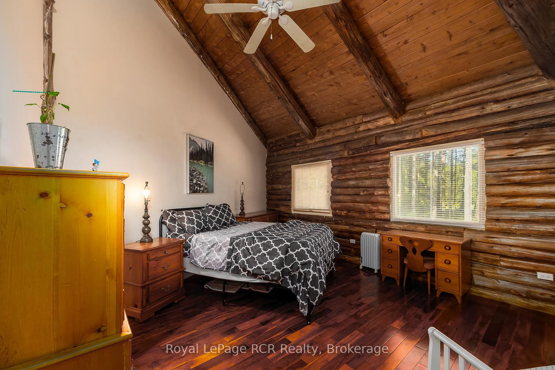 Photo 22 of 776318 Highway 10, Chatsworth — HOMEH