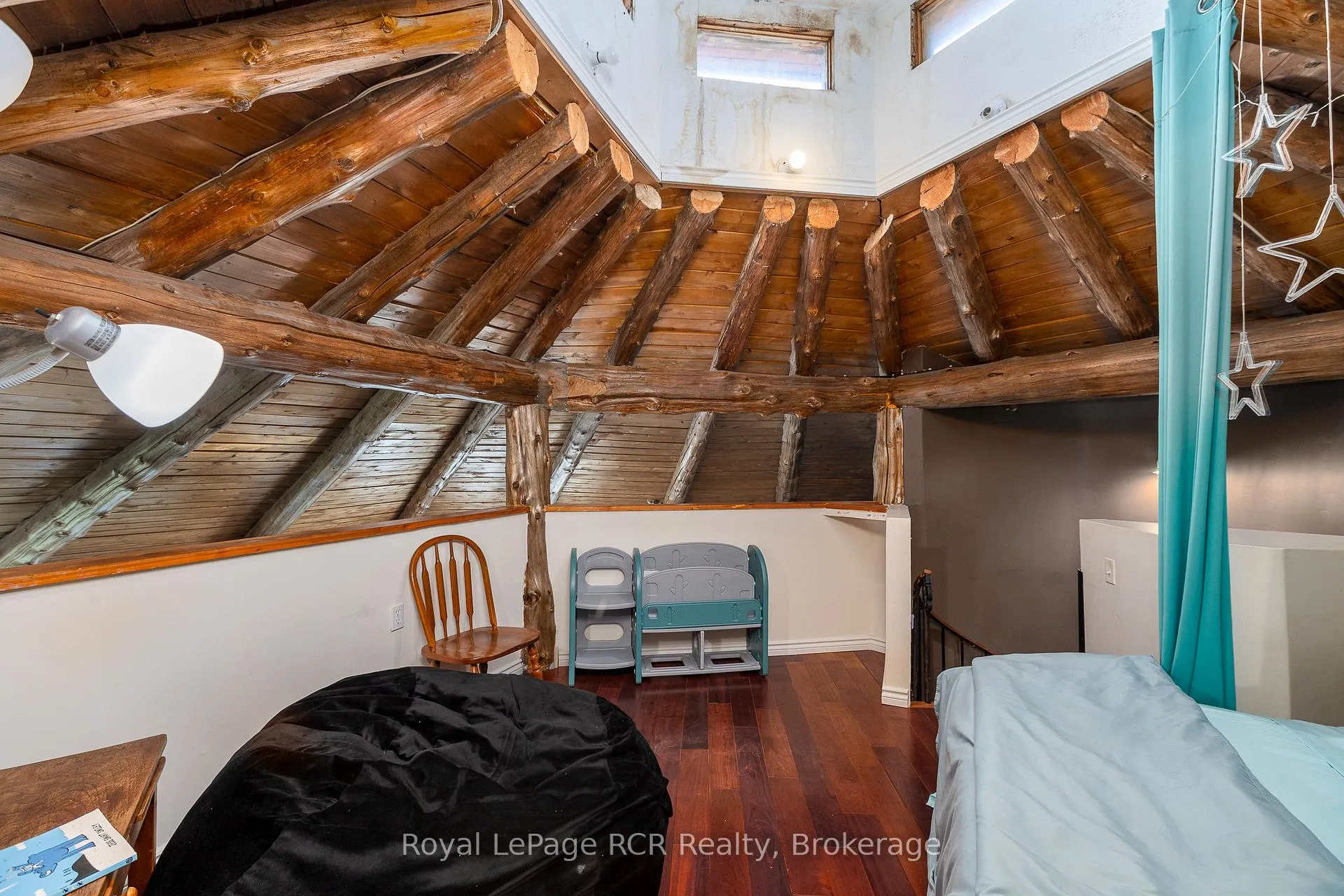 Photo 25 of 776318 Highway 10, Chatsworth — HOMEH
