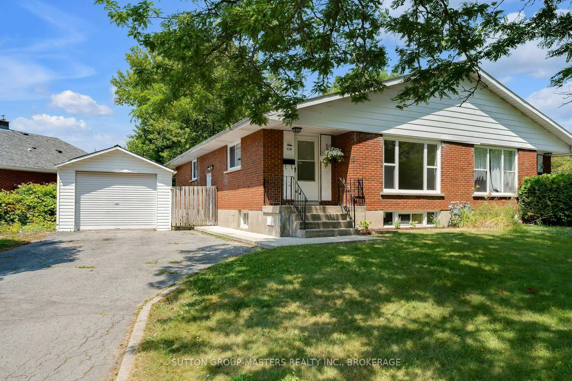 Front of 40 Crescent Drive