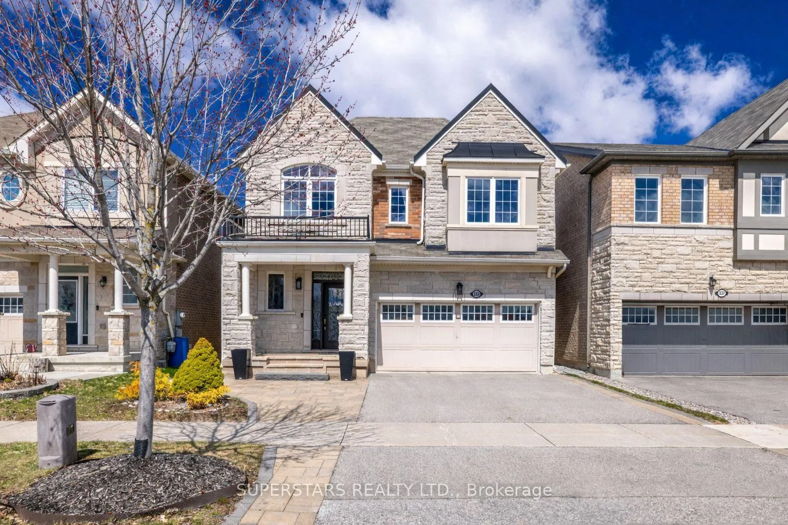 Photo 1 of 333 Thomas Phillips Drive, Aurora, Rural Aurora — HOMEH